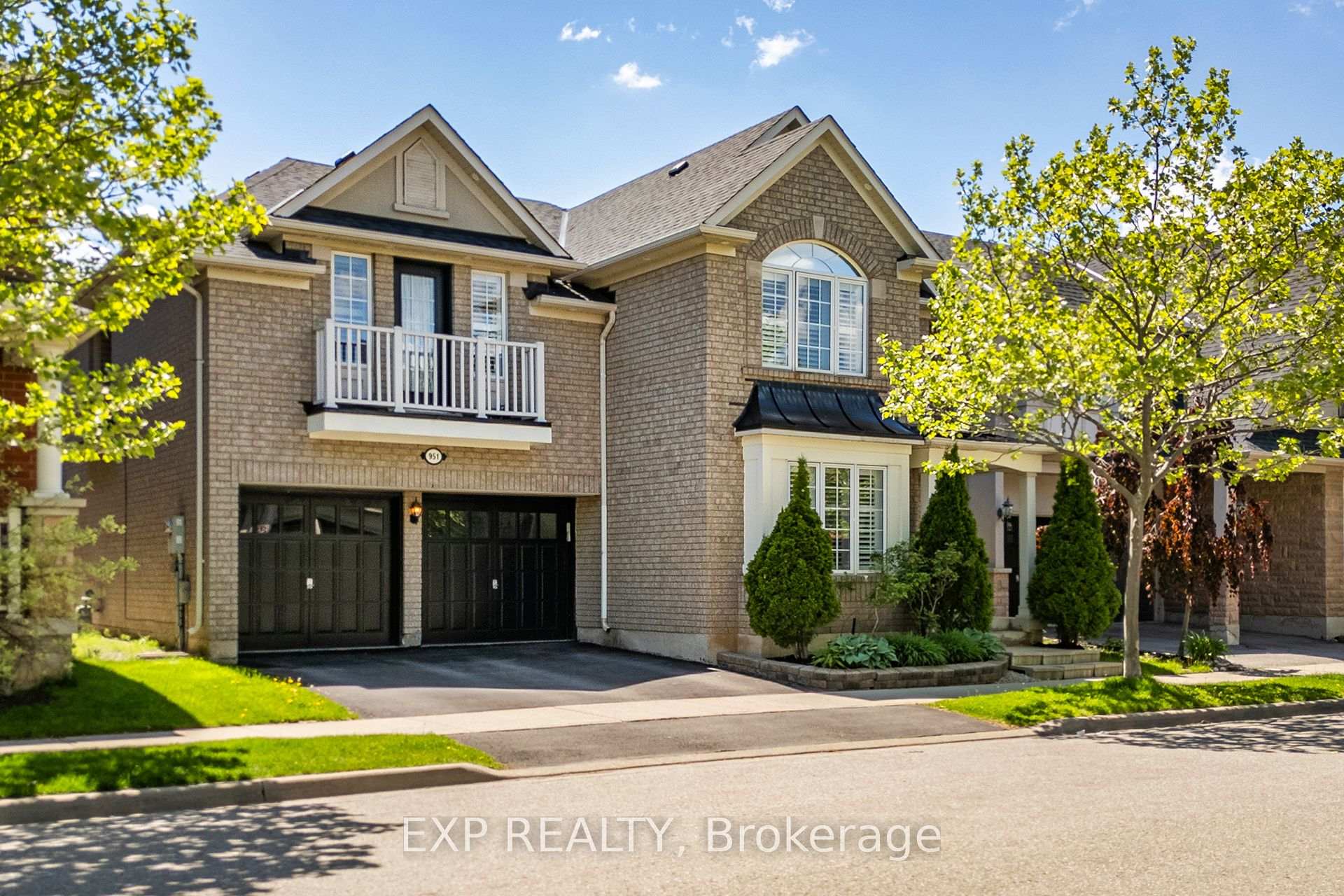 Photo 1 of 951 Cousens Terrace, Milton, Coates — HOMEH