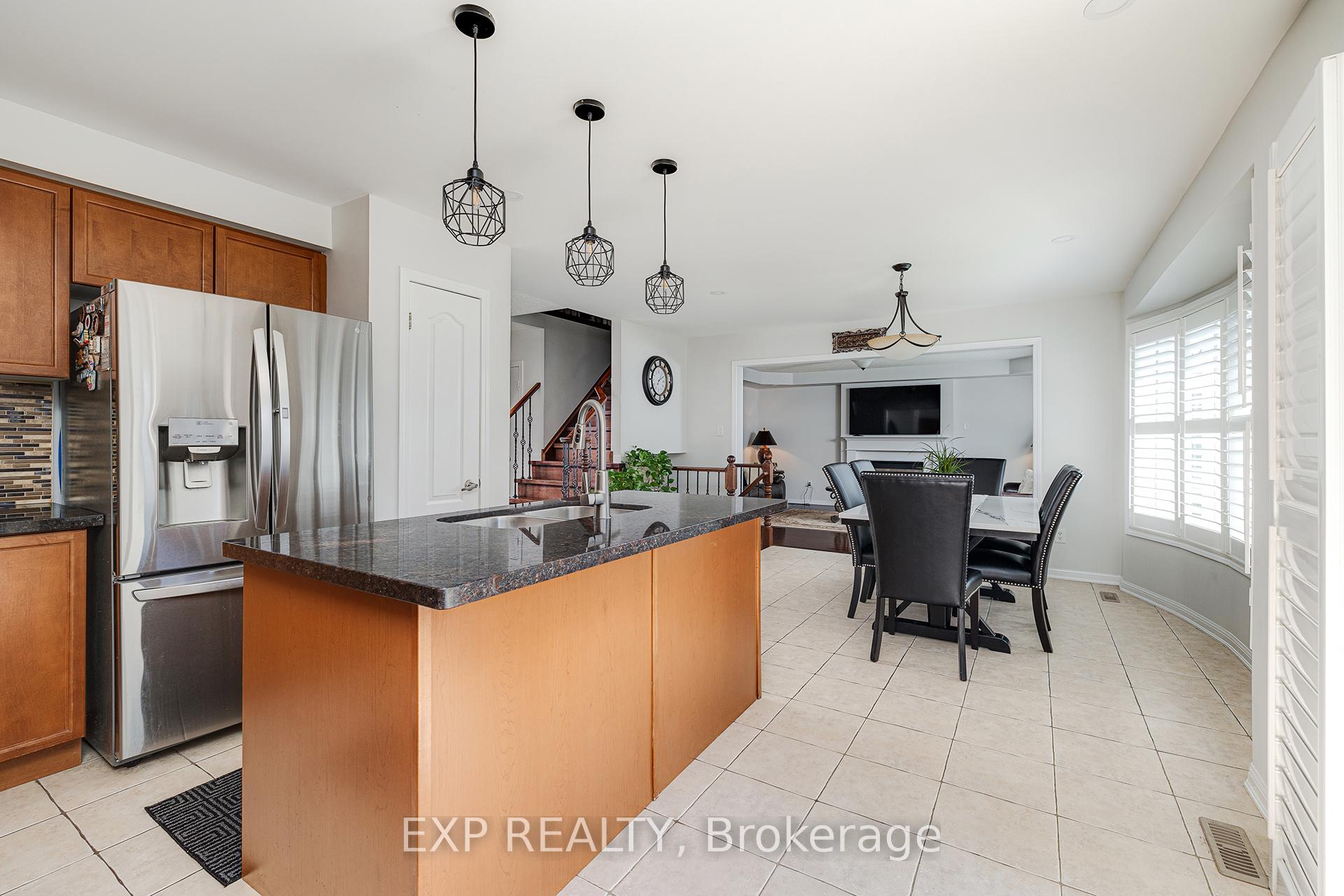 Photo 11 of 951 Cousens Terrace, Milton, Coates — HOMEH