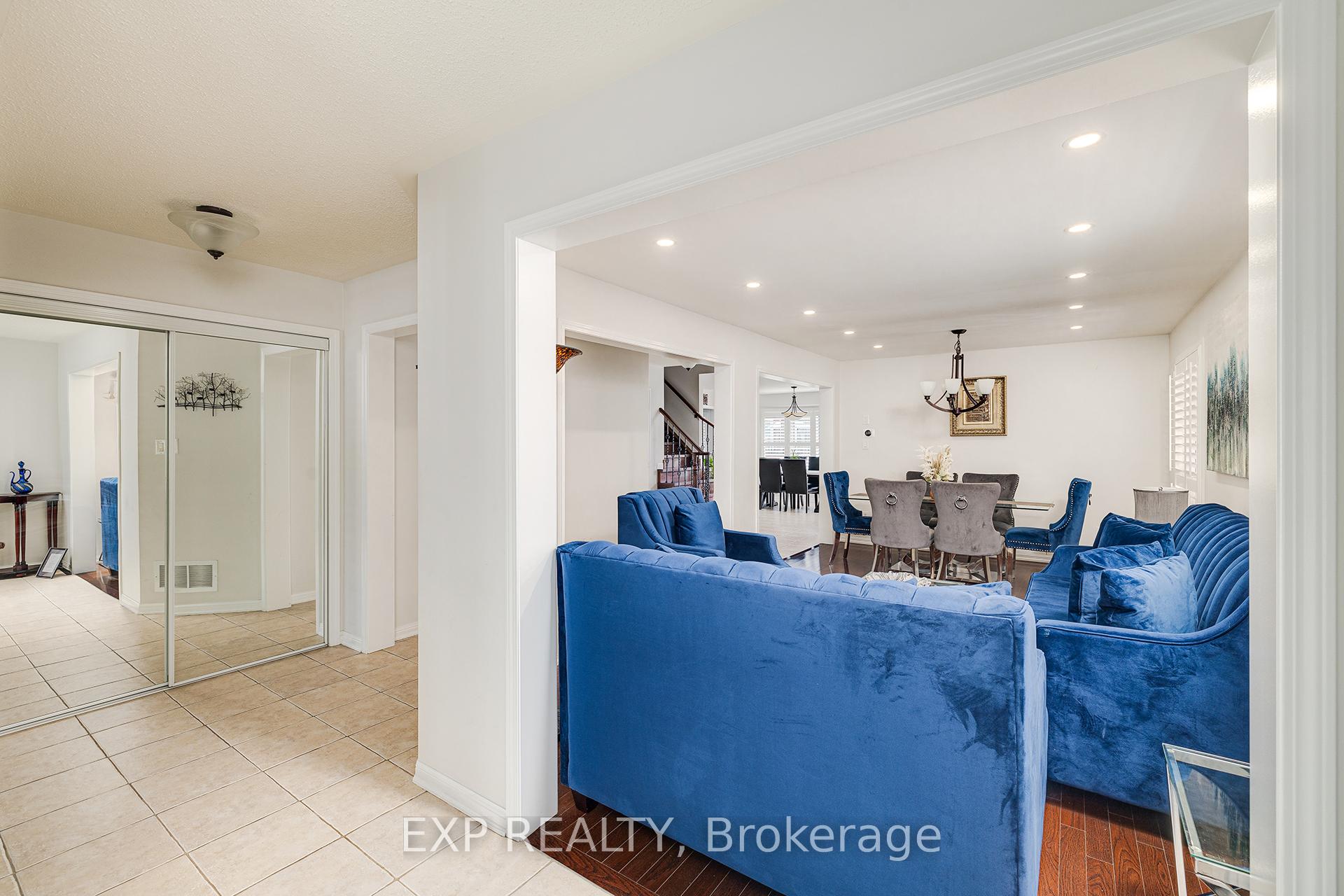 Photo 5 of 951 Cousens Terrace, Milton, Coates — HOMEH