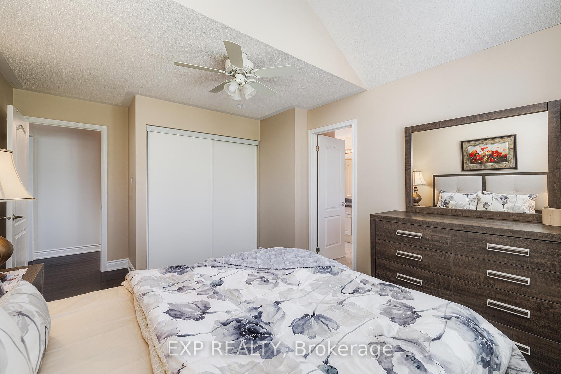 Photo 14 of 951 Cousens Terrace, Milton, Coates — HOMEH