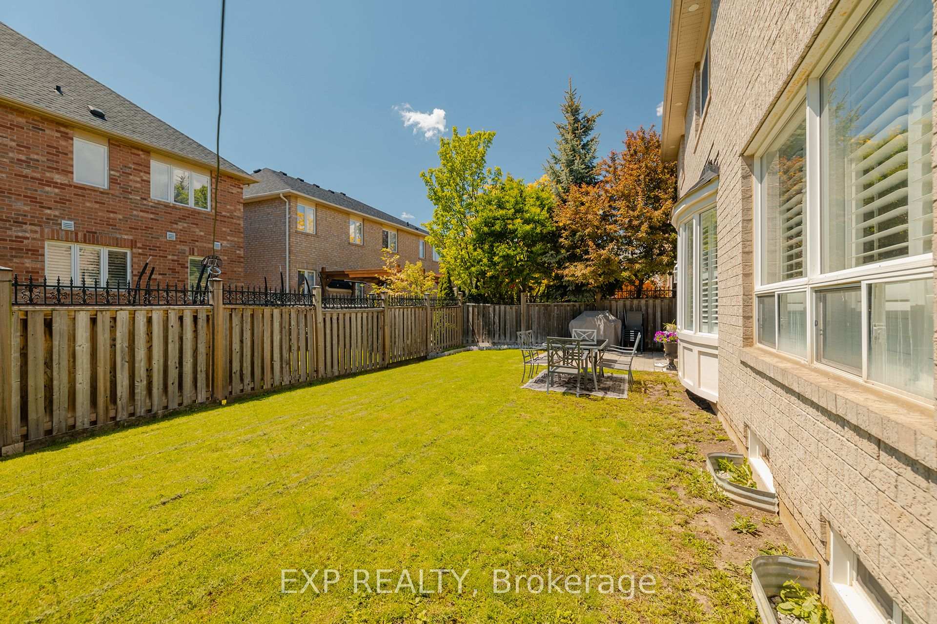Photo 26 of 951 Cousens Terrace, Milton, Coates — HOMEH
