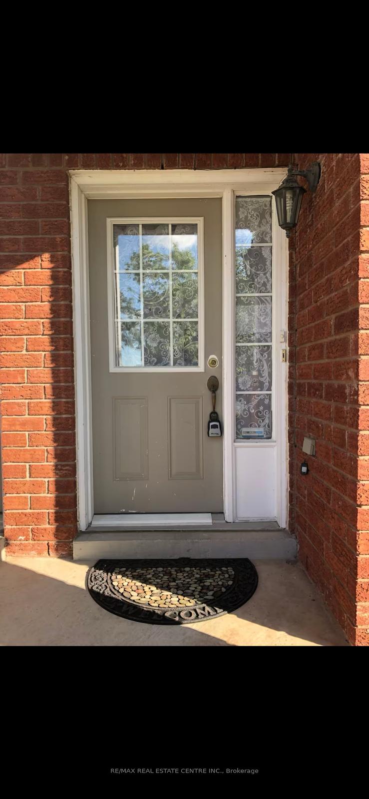 Front of 311 Caboto Trail