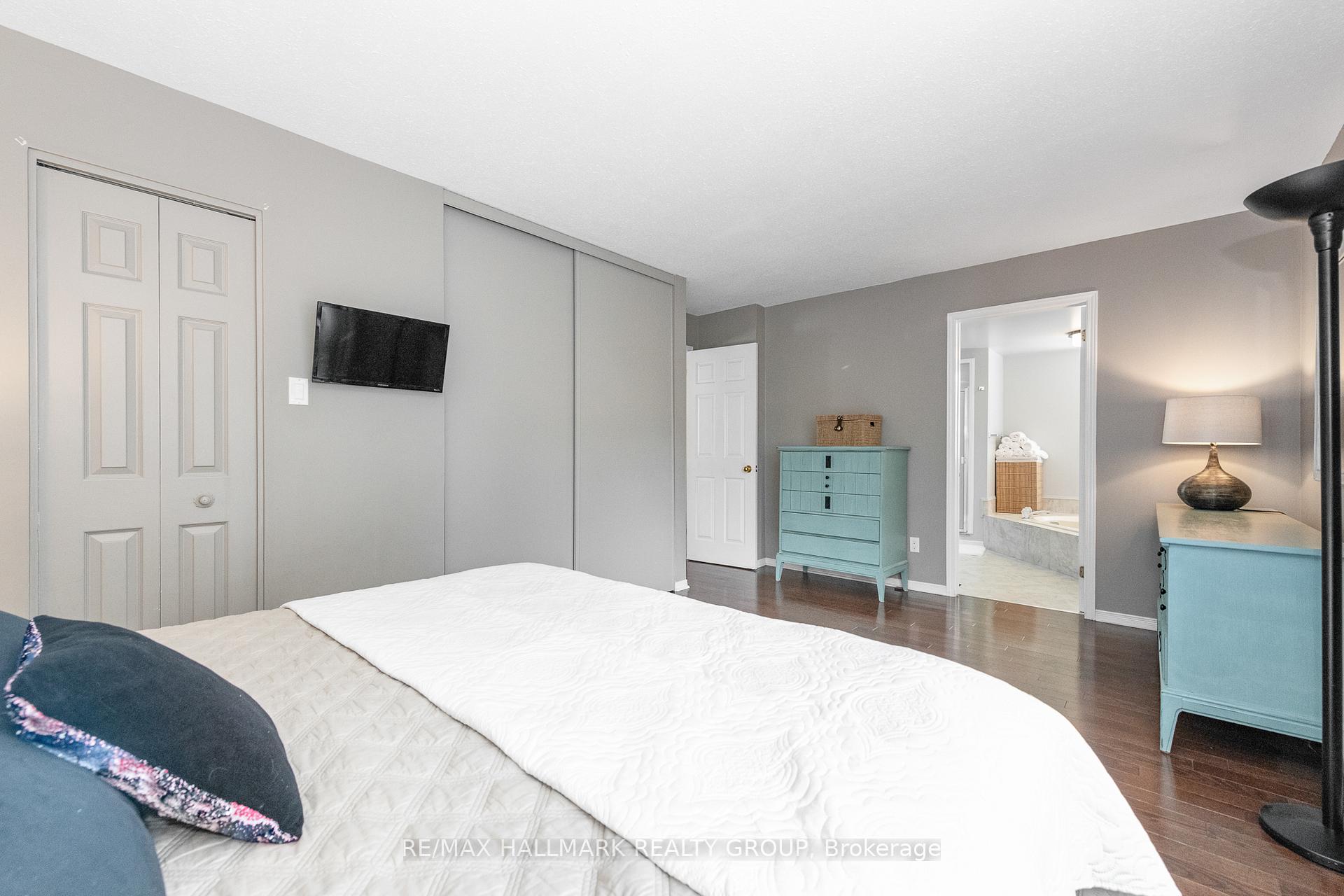 Photo 21 of 47 Willow Glen Drive, Ottawa, Kanata - Bridlewood — HOMEH