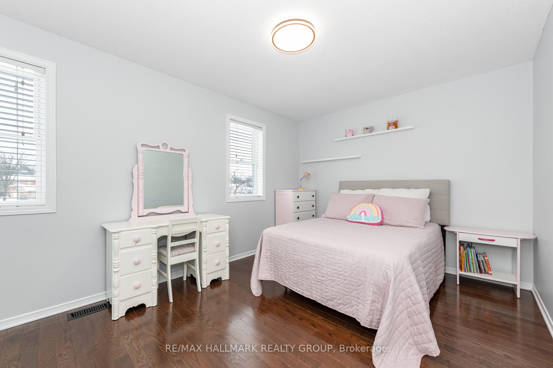 Photo 24 of 47 Willow Glen Drive, Ottawa, Kanata - Bridlewood — HOMEH