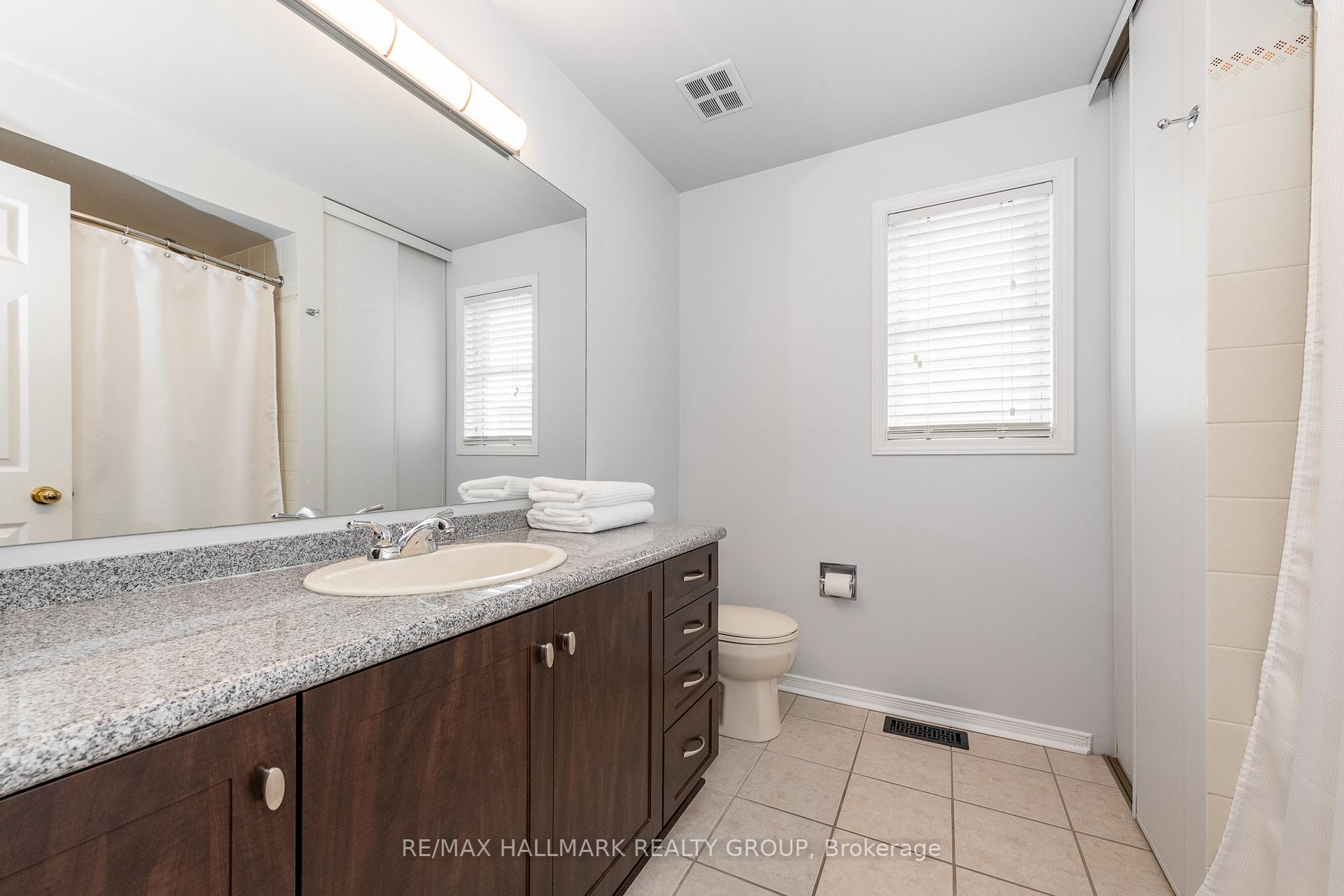 Photo 28 of 47 Willow Glen Drive, Ottawa, Kanata - Bridlewood — HOMEH