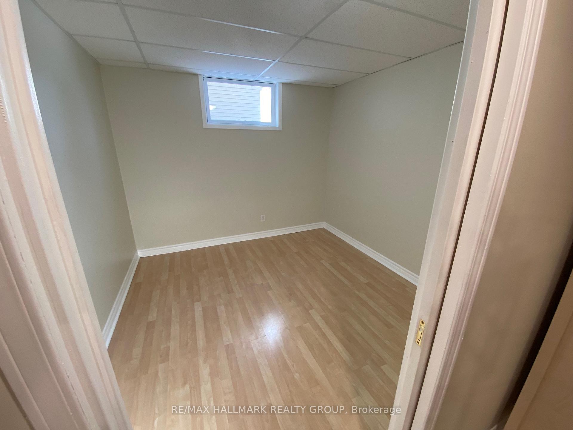 Photo 33 of 47 Willow Glen Drive, Ottawa, Kanata - Bridlewood — HOMEH