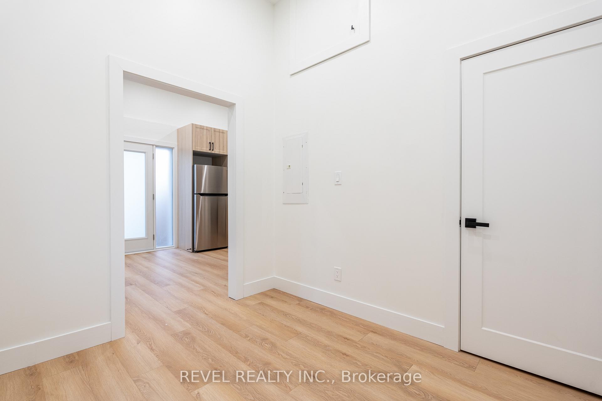 Photo 13 of Unit 3, 55 Stone Church Road E, Hamilton, Jerome — HOMEH