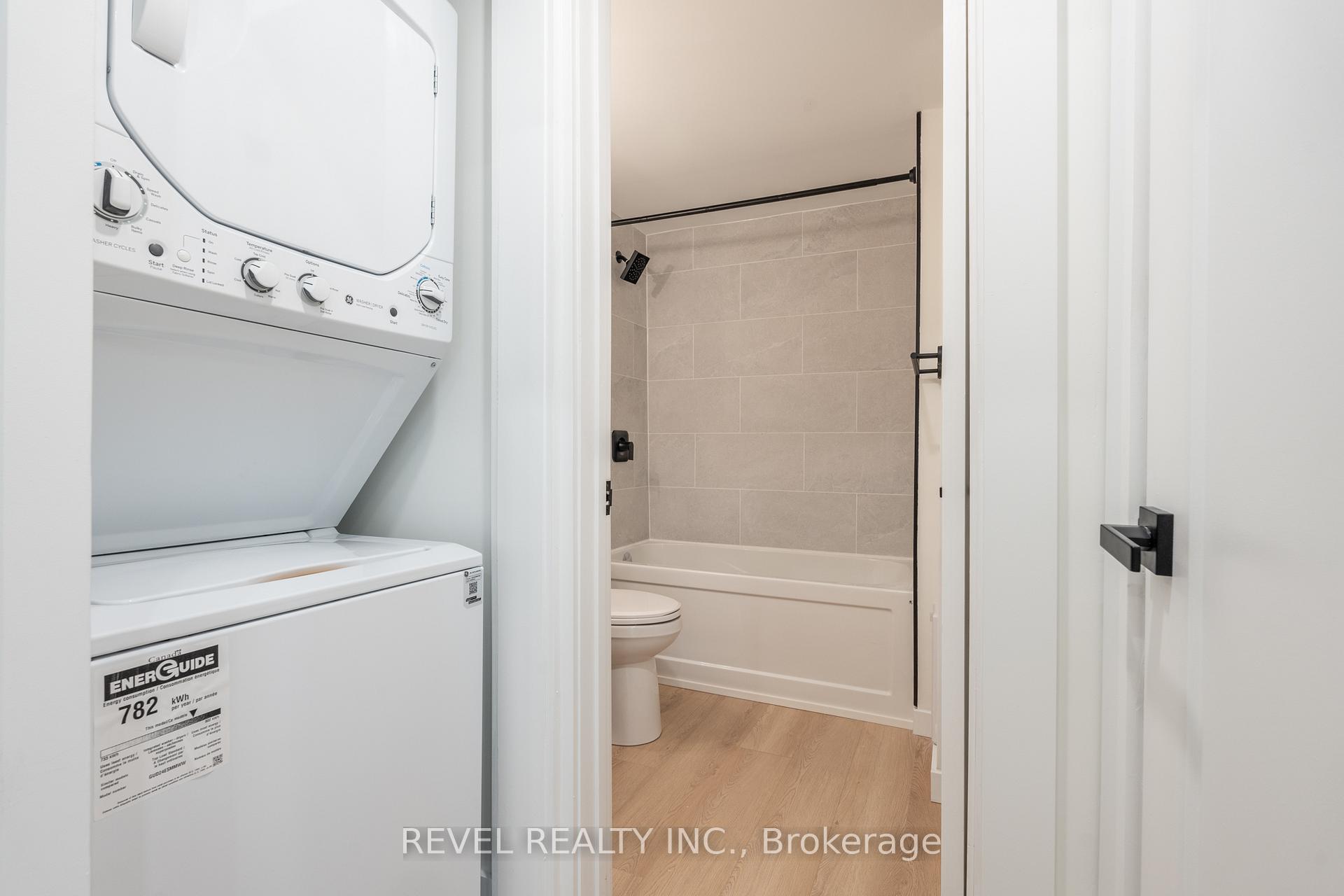 Photo 15 of Unit 3, 55 Stone Church Road E, Hamilton, Jerome — HOMEH