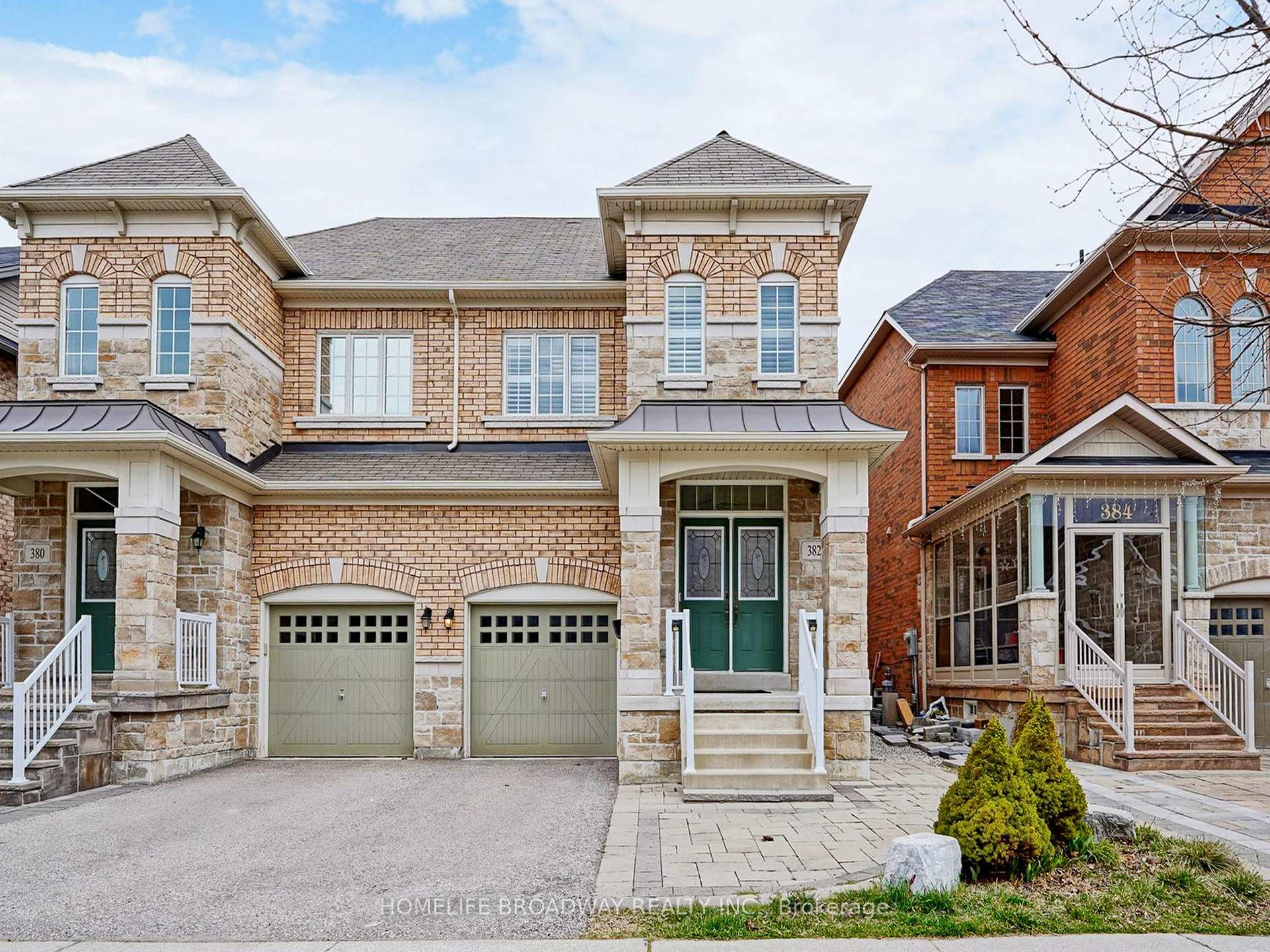 Photo 1 of 382 Wilfred Murison Avenue, Markham, Berczy — HOMEH