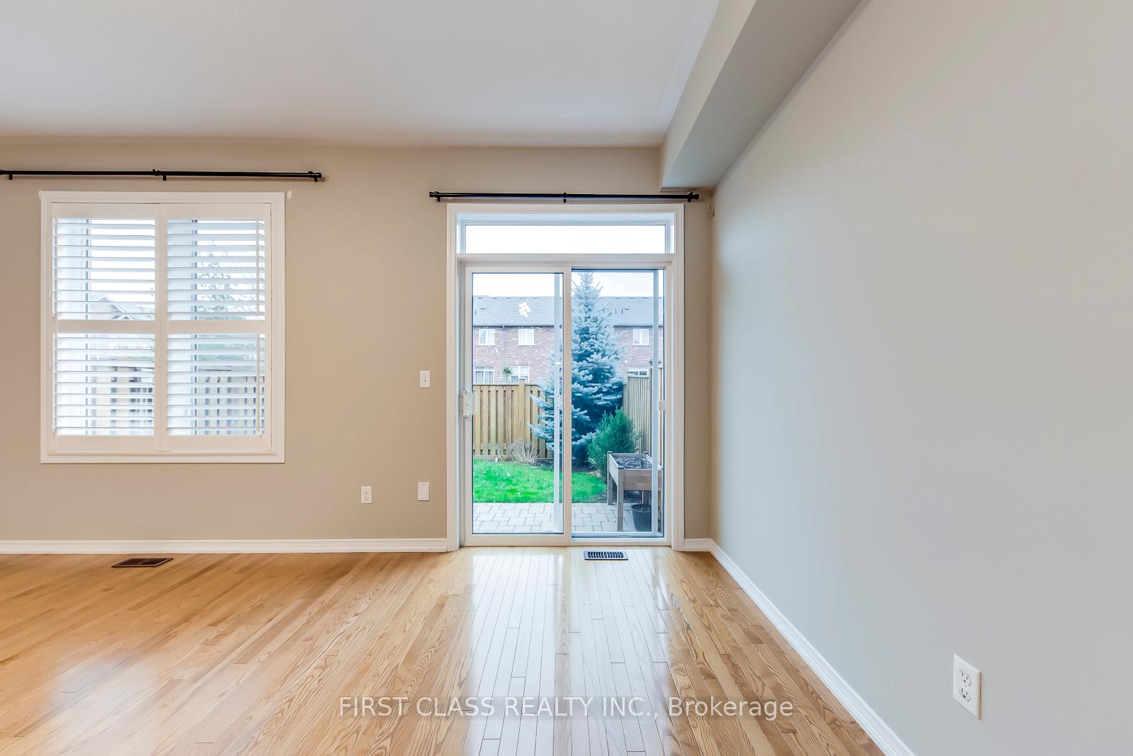 Photo 14 of Unit 39, 651 Farmstead Drive, Milton, Willmott — HOMEH