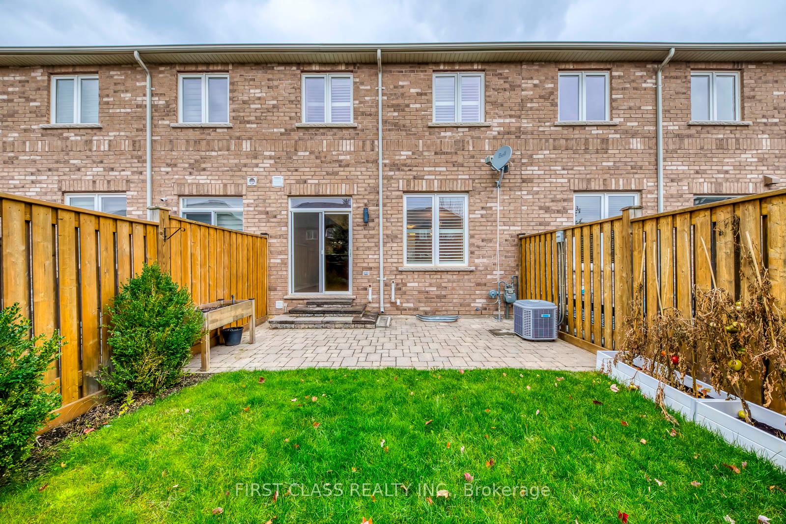Photo 34 of Unit 39, 651 Farmstead Drive, Milton, Willmott — HOMEH