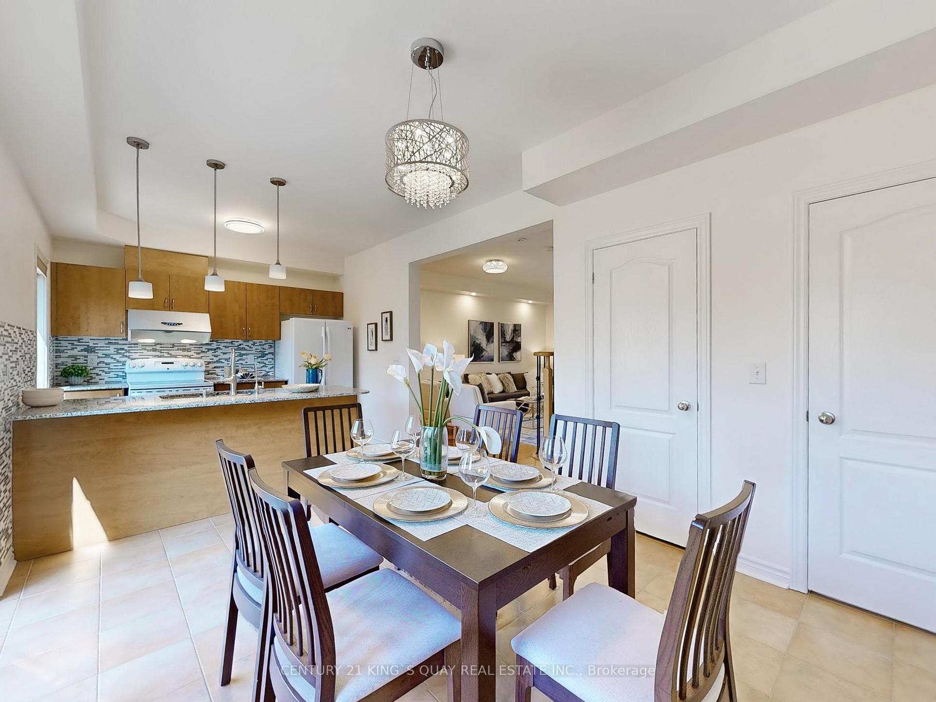 Photo 9 of 36 Vettese Court, Markham, Box Grove — HOMEH