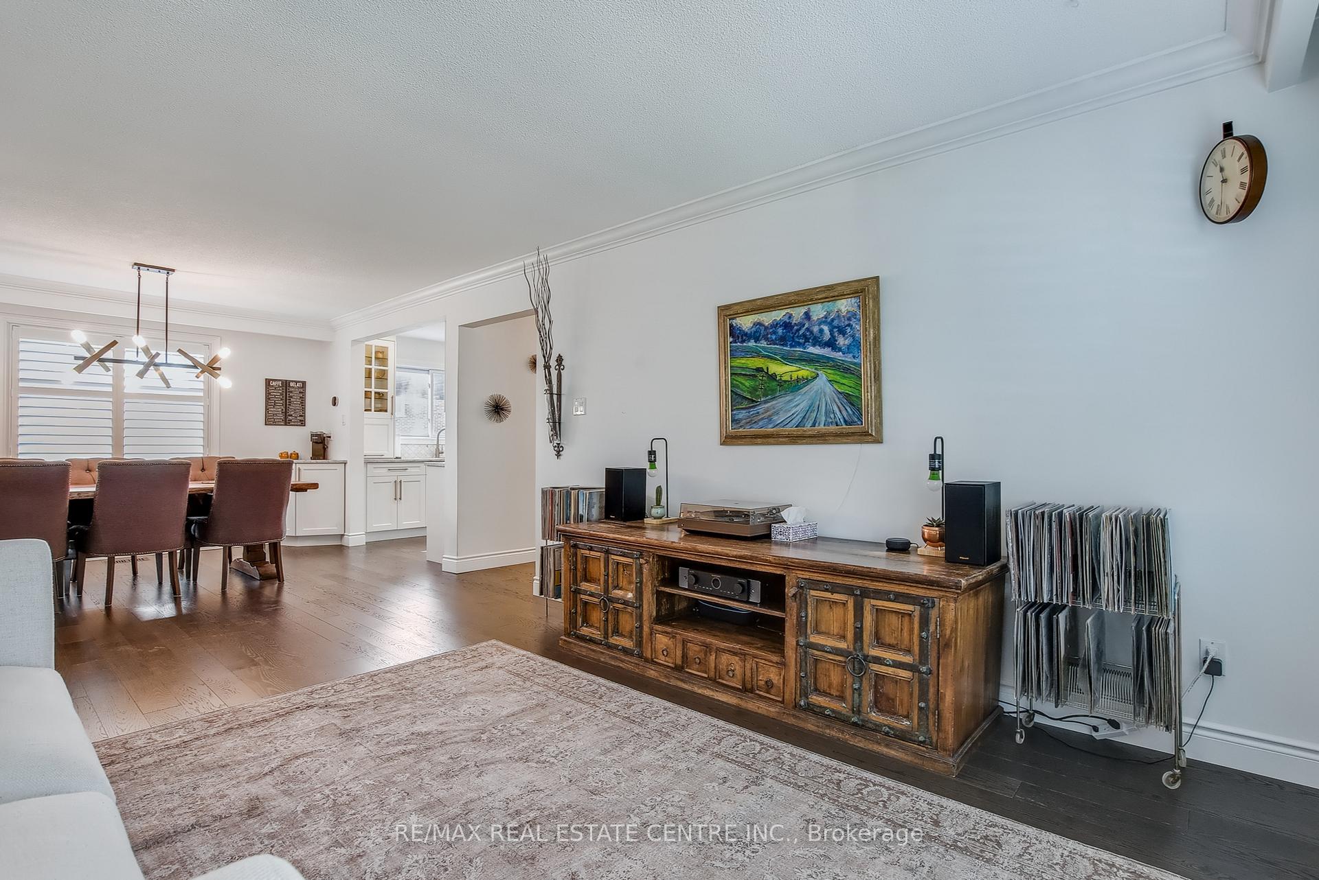 Photo 18 of 820 Hemlock Drive, Milton, Dorset Park — HOMEH