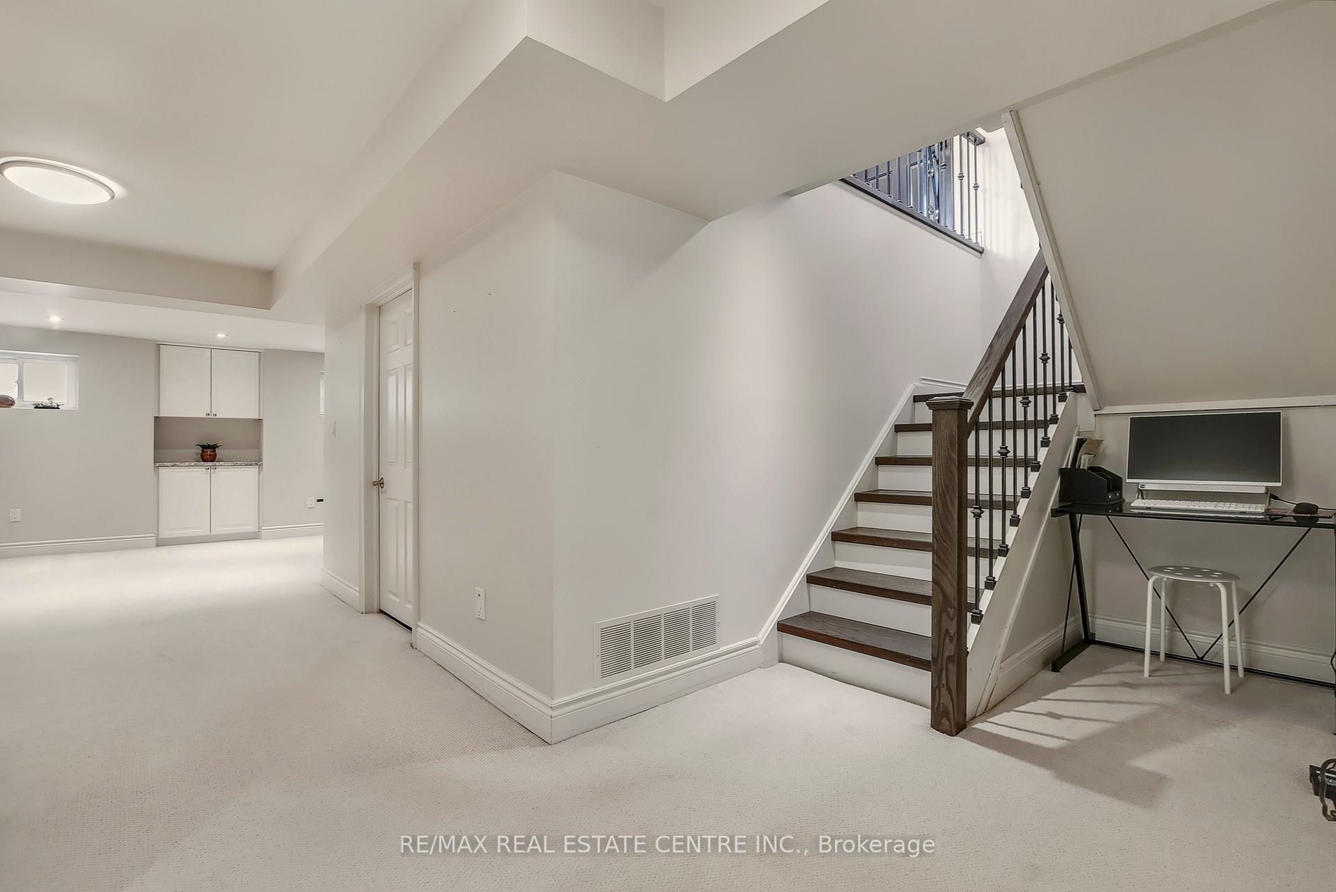 Photo 29 of 820 Hemlock Drive, Milton, Dorset Park — HOMEH
