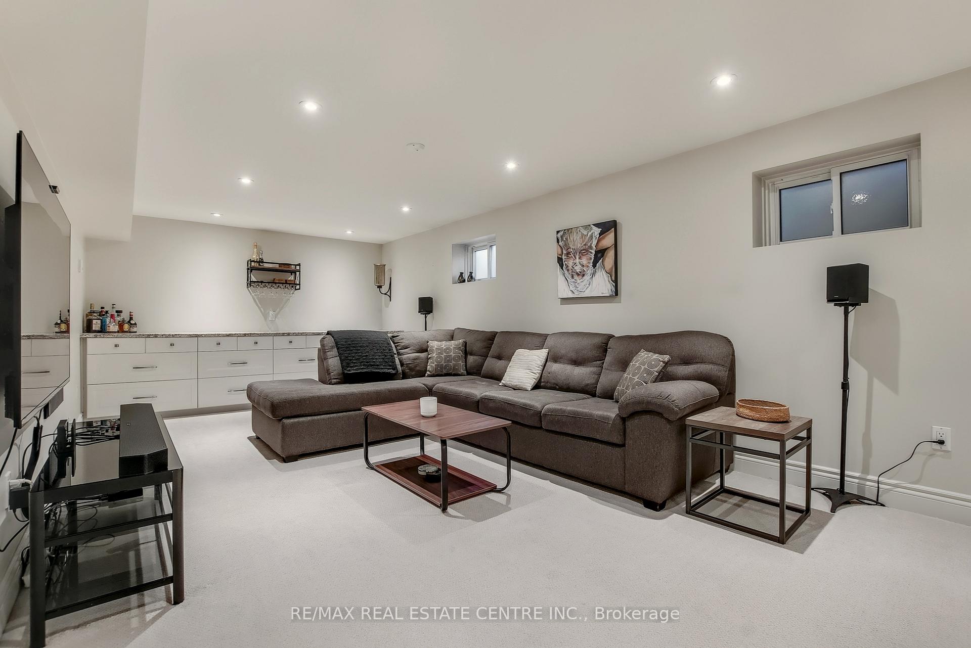 Photo 31 of 820 Hemlock Drive, Milton, Dorset Park — HOMEH
