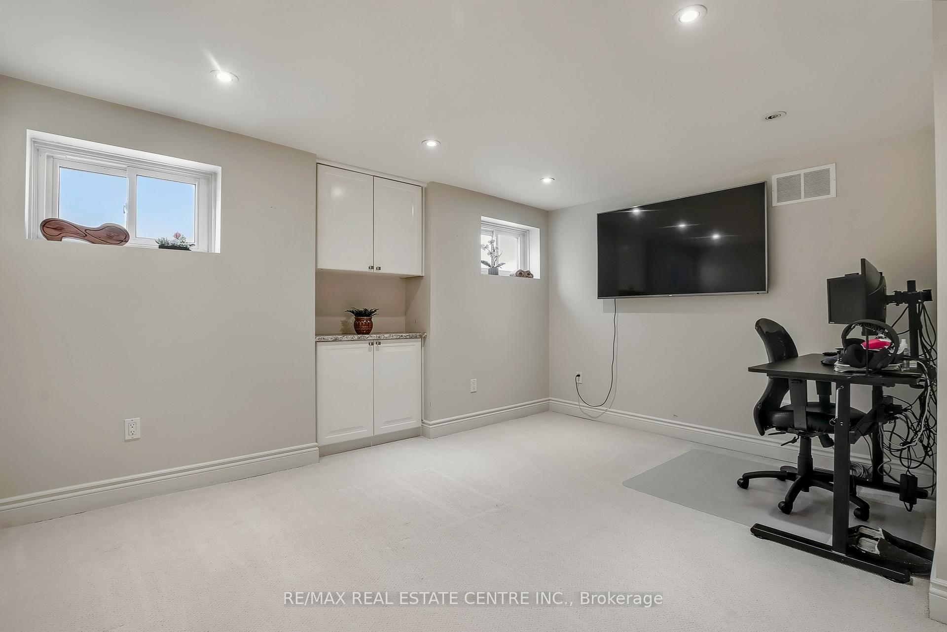 Photo 34 of 820 Hemlock Drive, Milton, Dorset Park — HOMEH