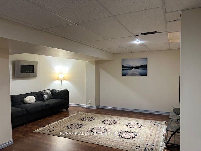 Photo 24 of 1063 Laurier Avenue, Milton, Clarke — HOMEH