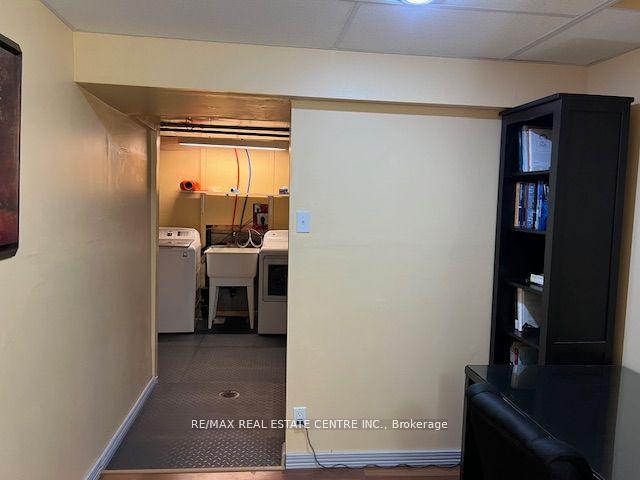 Photo 29 of 1063 Laurier Avenue, Milton, Clarke — HOMEH
