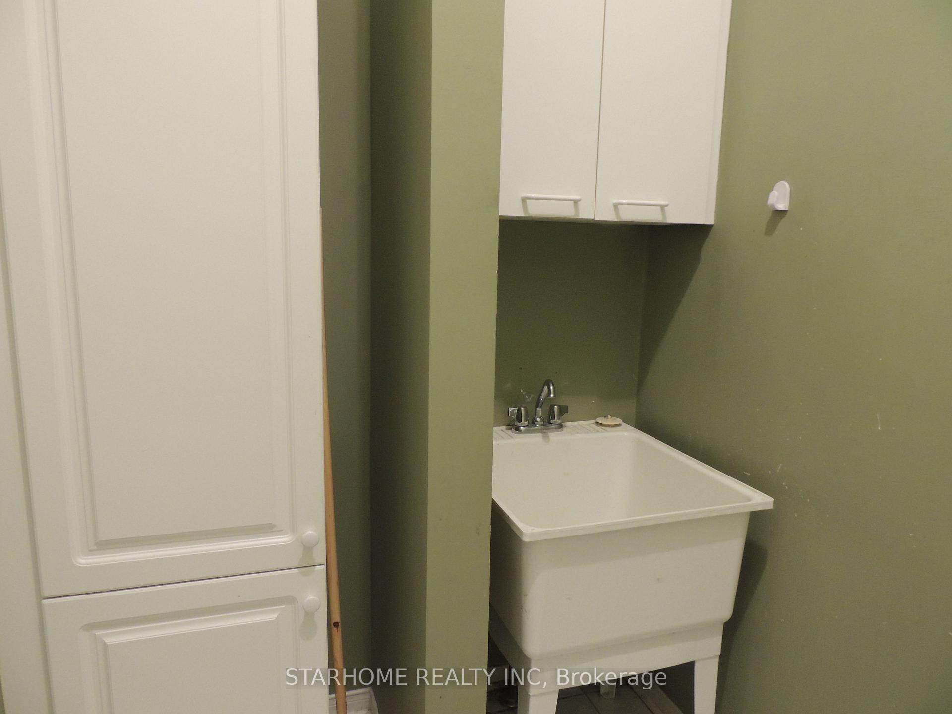 Photo 21 of 32 Hunters Corners, Markham, Berczy — HOMEH