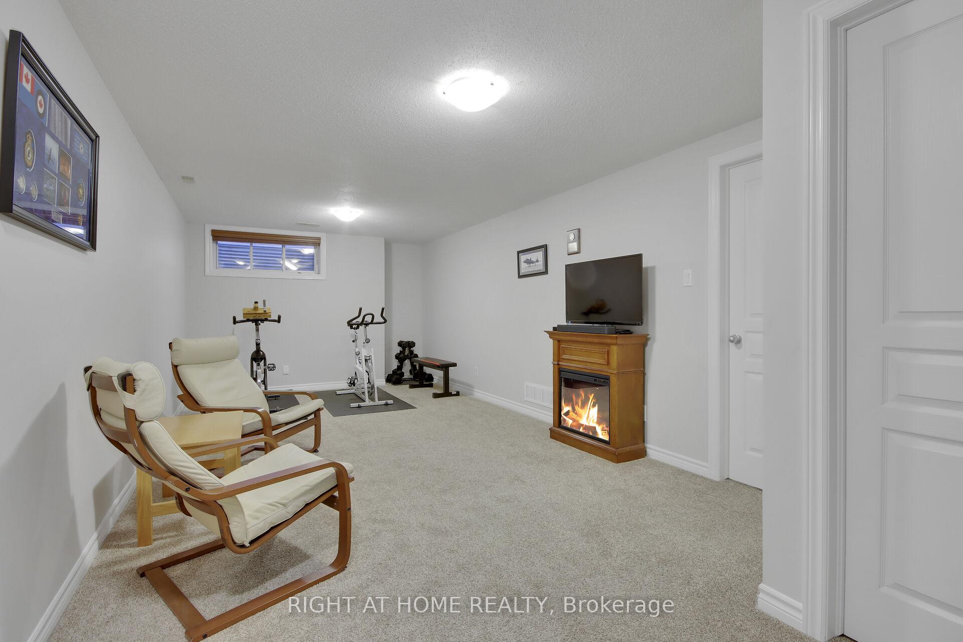 Photo 26 of 1038 Marconi Avenue, Ottawa, Kanata - Morgan's Grant/South March — HOMEH