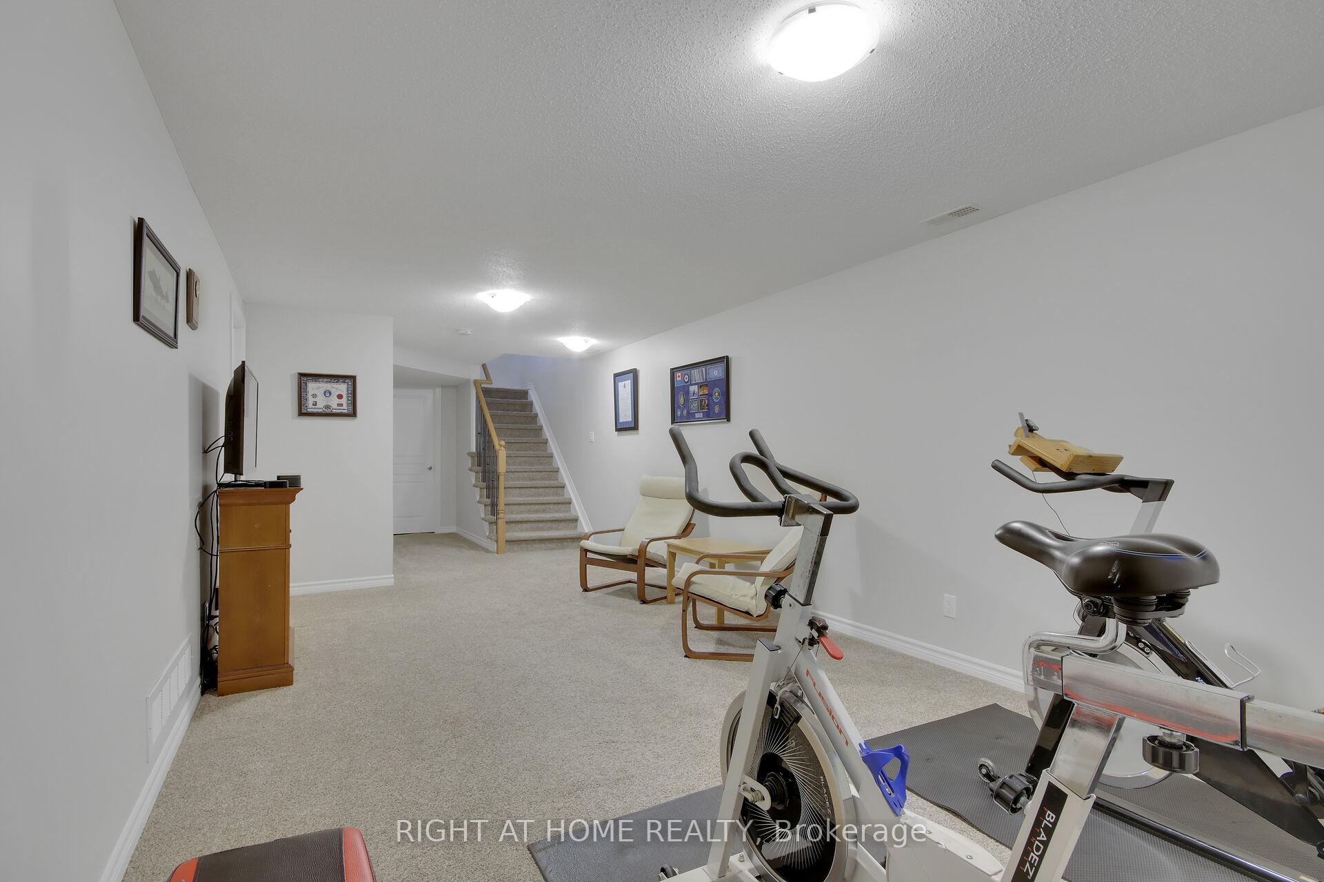 Photo 27 of 1038 Marconi Avenue, Ottawa, Kanata - Morgan's Grant/South March — HOMEH