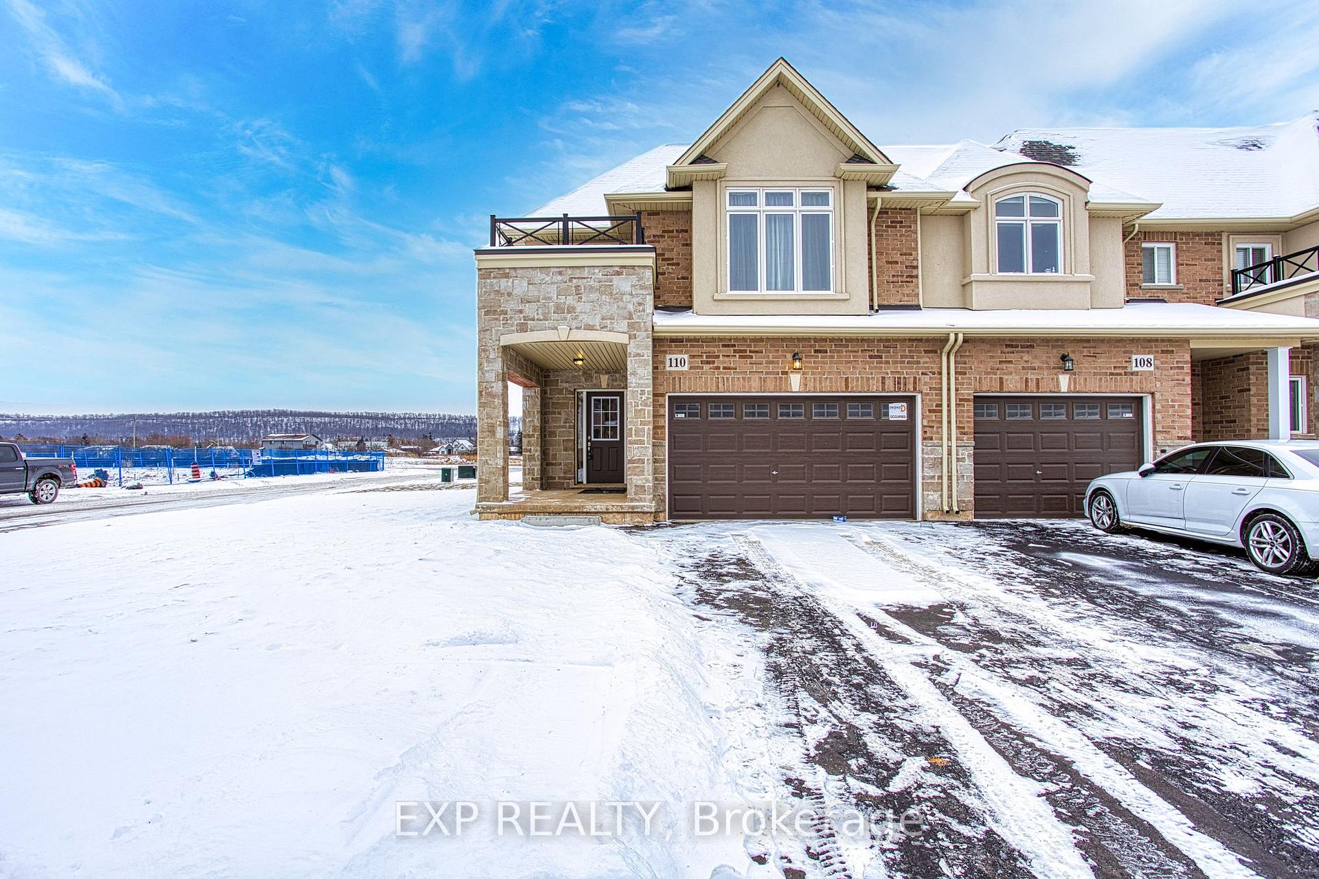 Photo 2 of 110 Pinot Crescent, Hamilton, Fruitland — HOMEH