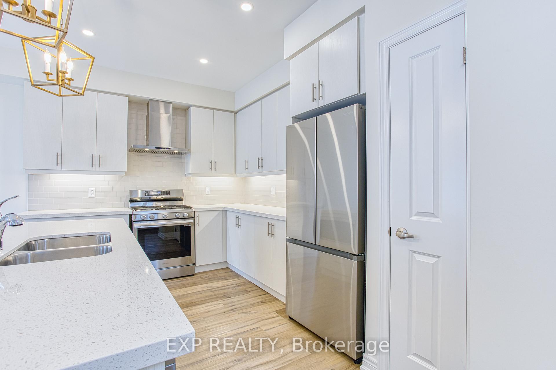 Photo 9 of 110 Pinot Crescent, Hamilton, Fruitland — HOMEH