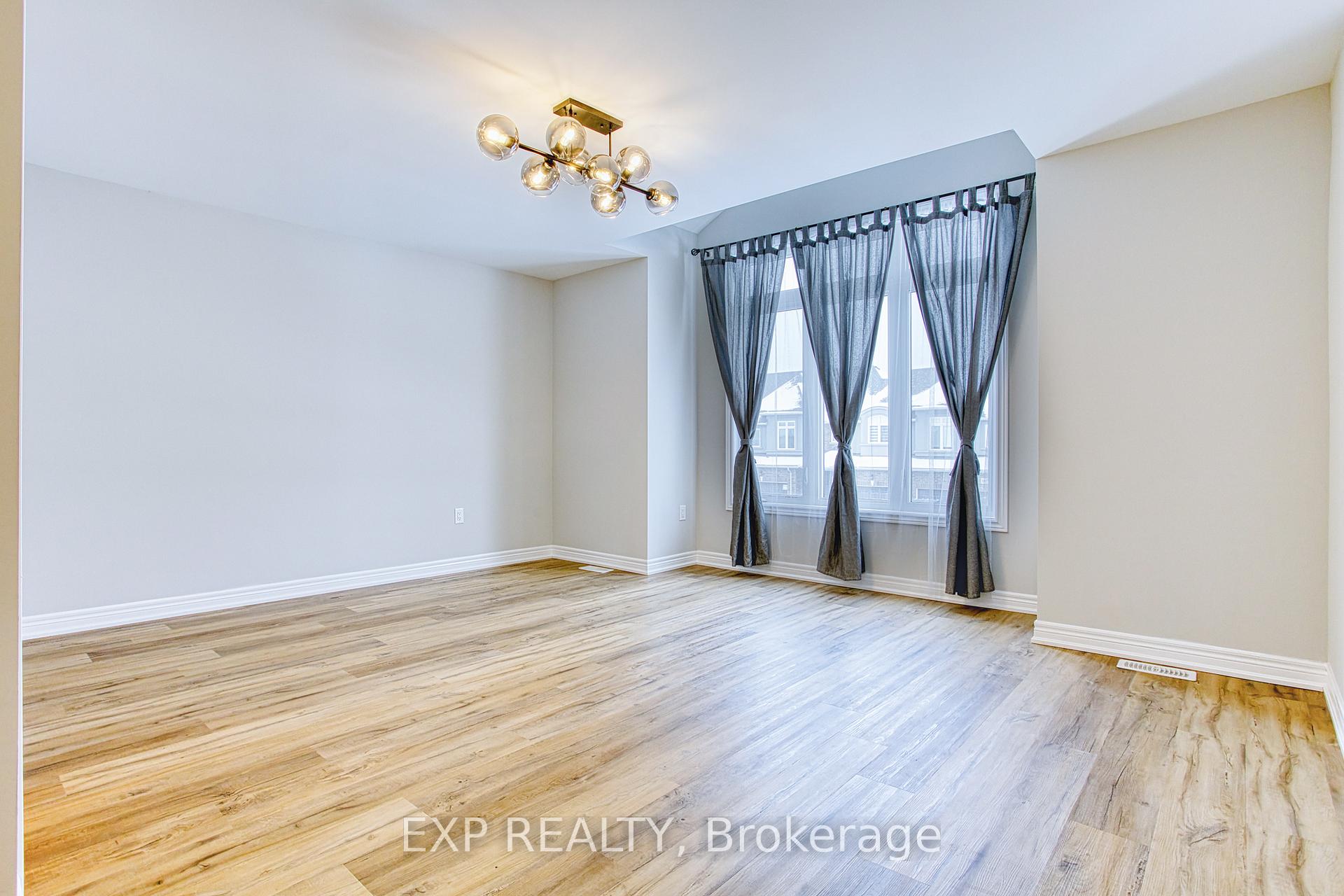 Photo 19 of 110 Pinot Crescent, Hamilton, Fruitland — HOMEH