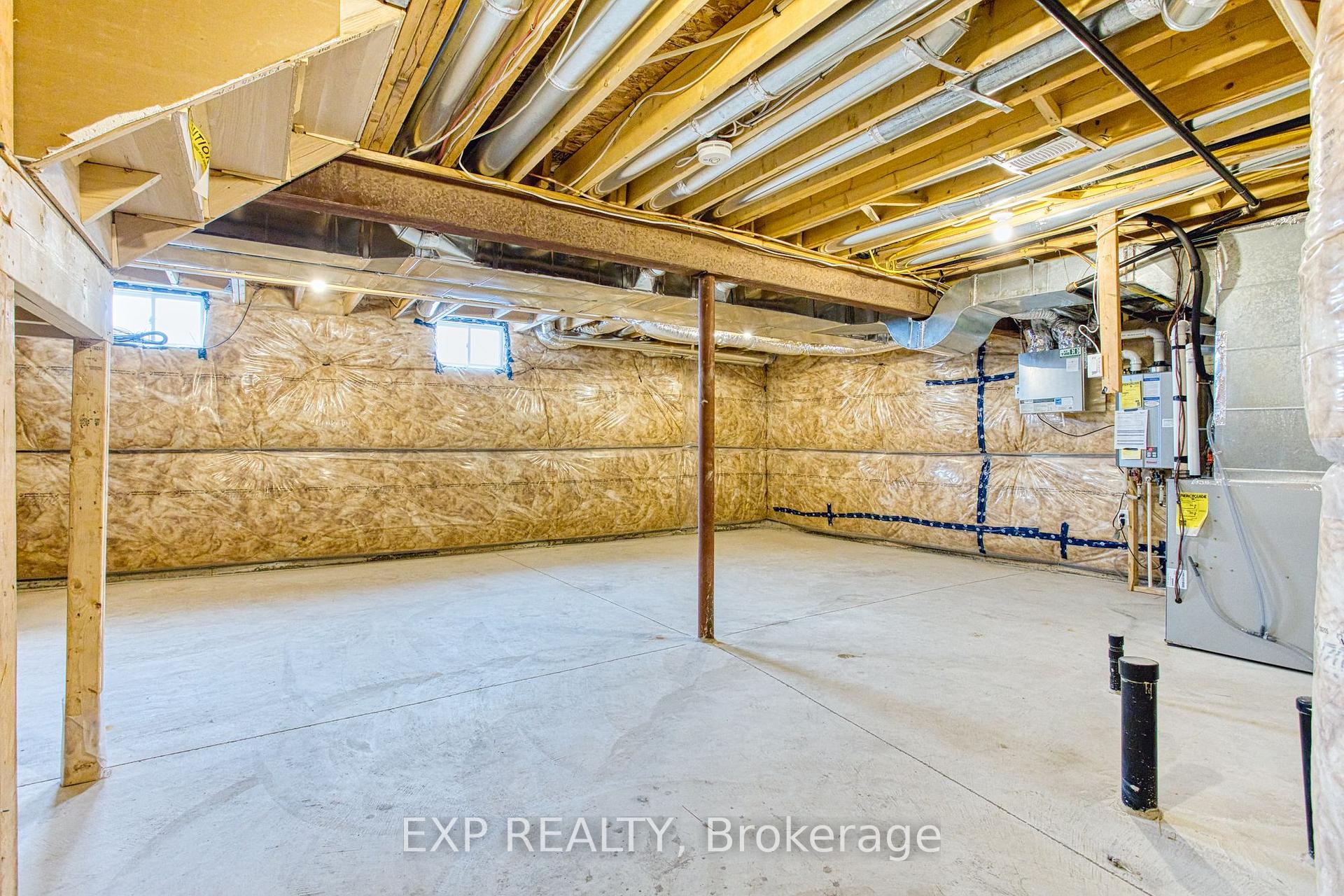 Photo 23 of 110 Pinot Crescent, Hamilton, Fruitland — HOMEH