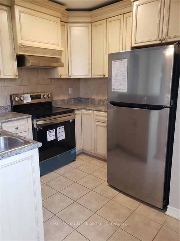 Photo 6 of 94 Munn Street, Hamilton, Raleigh — HOMEH