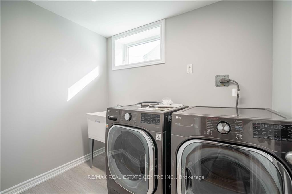 Photo 9 of 94 Munn Street, Hamilton, Raleigh — HOMEH
