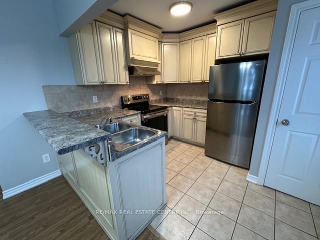 Photo 21 of 94 Munn Street, Hamilton, Raleigh — HOMEH