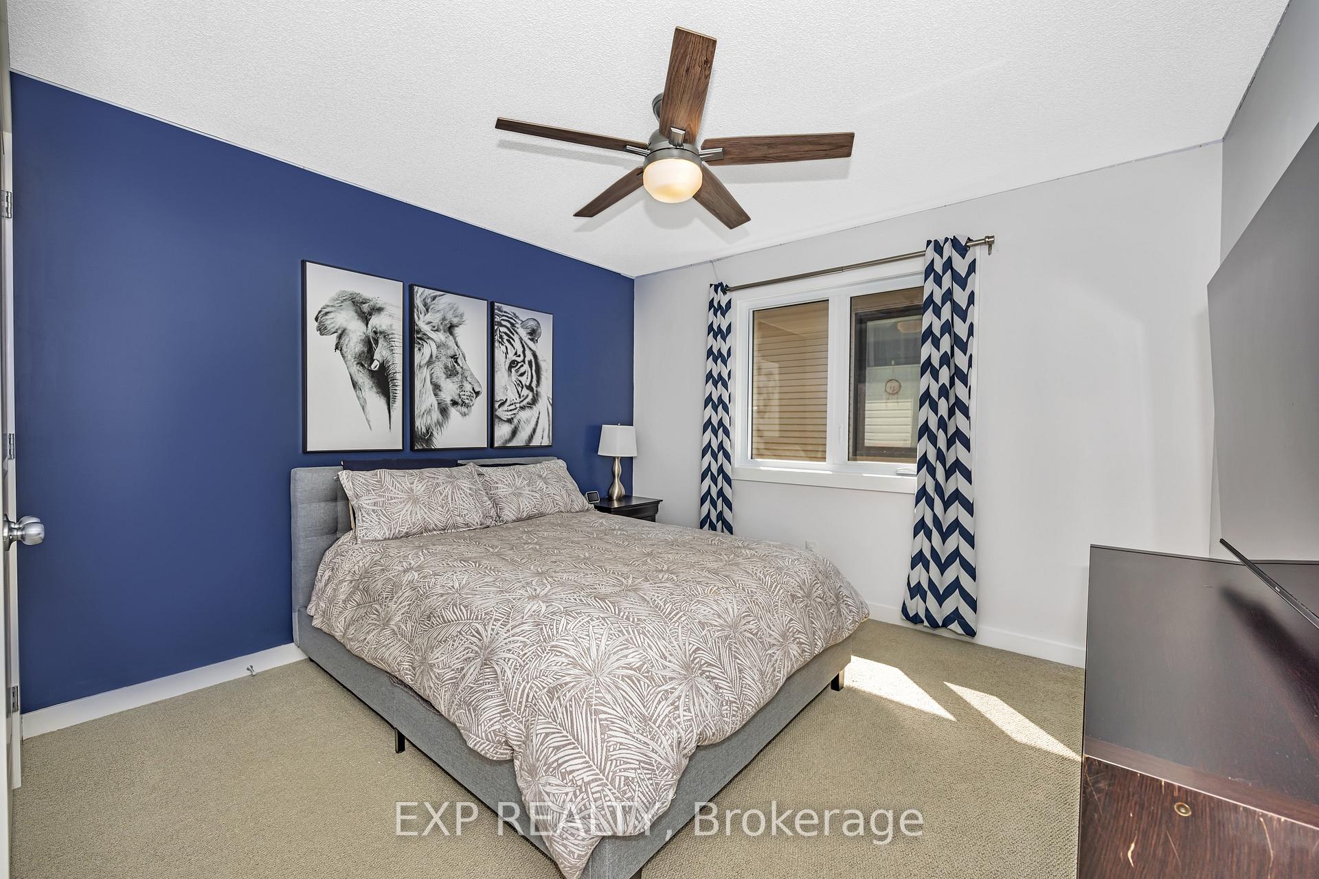 Photo 1 of 404 Cavesson Street, Ottawa, Kanata - Emerald Meadows/Trailwest — HOMEH