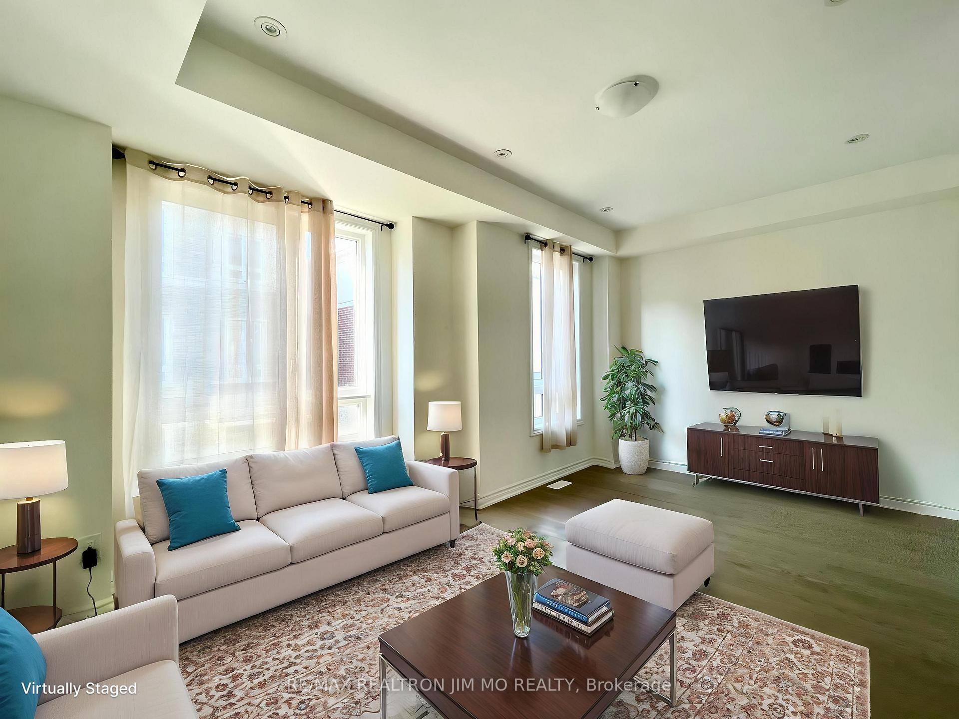 Photo 6 of 26 Imperial College Lane, Markham, Wismer — HOMEH