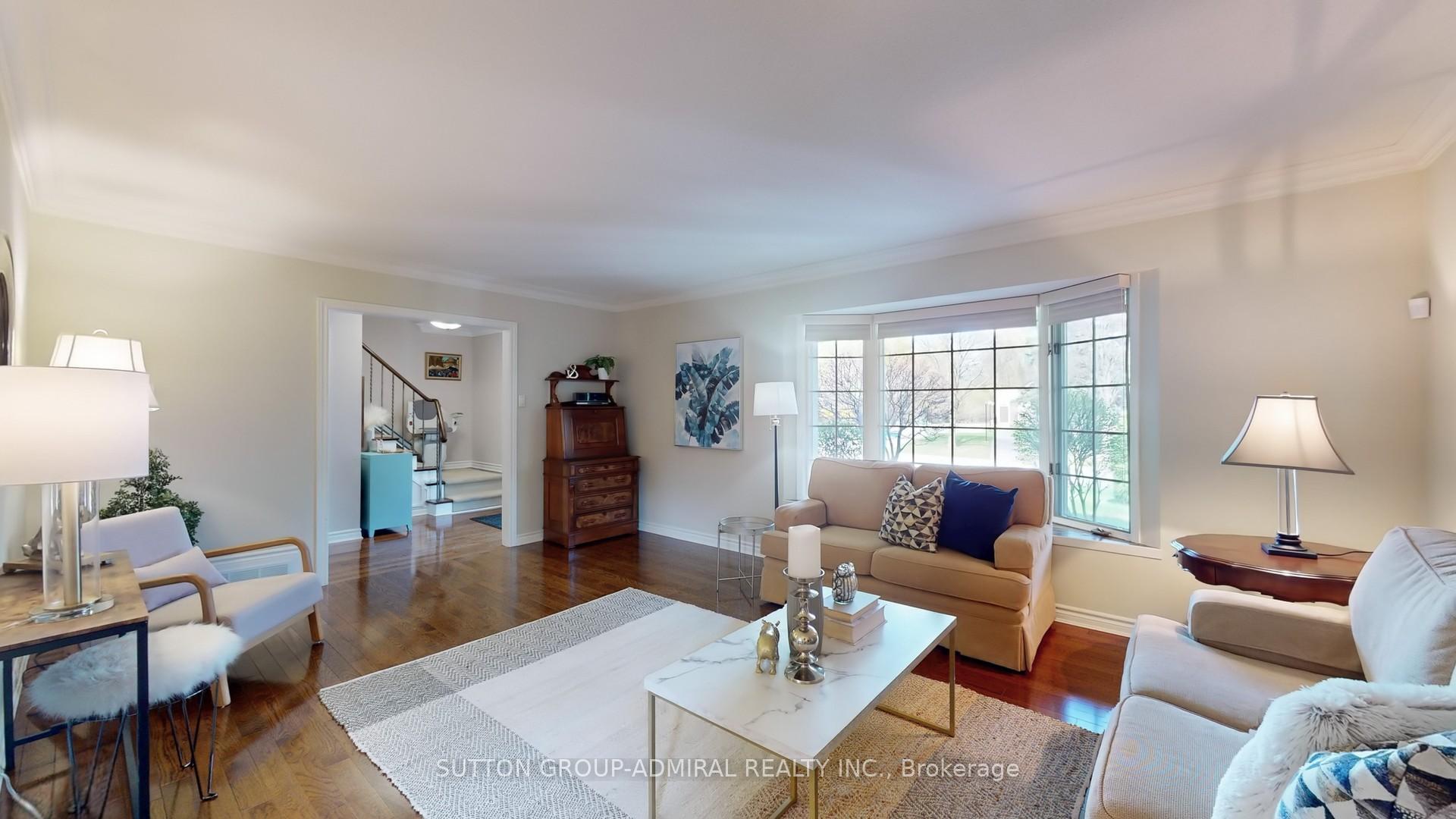 Photo 9 of 150 Bay Thorn Drive, Markham, Royal Orchard — HOMEH