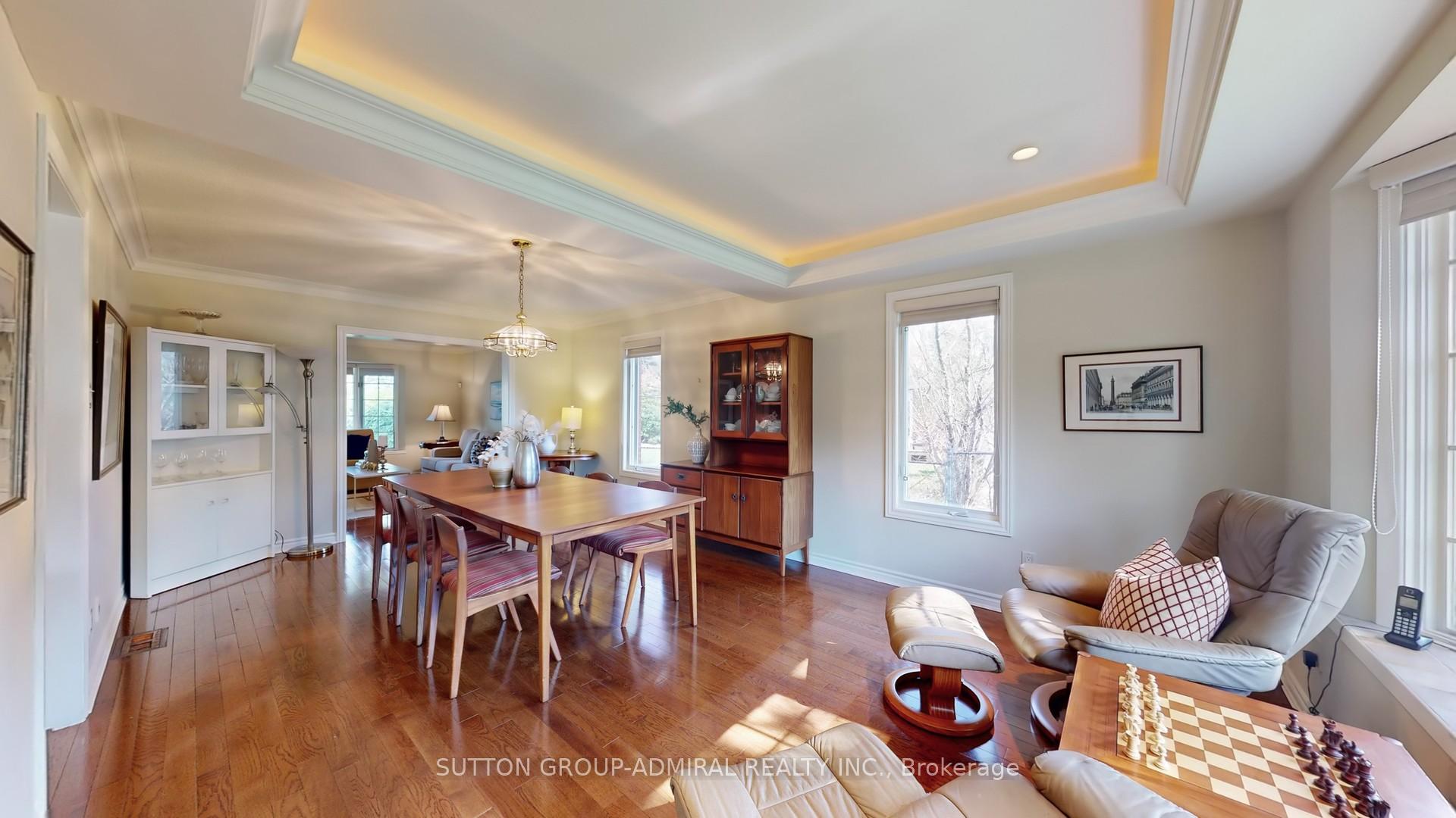 Photo 11 of 150 Bay Thorn Drive, Markham, Royal Orchard — HOMEH