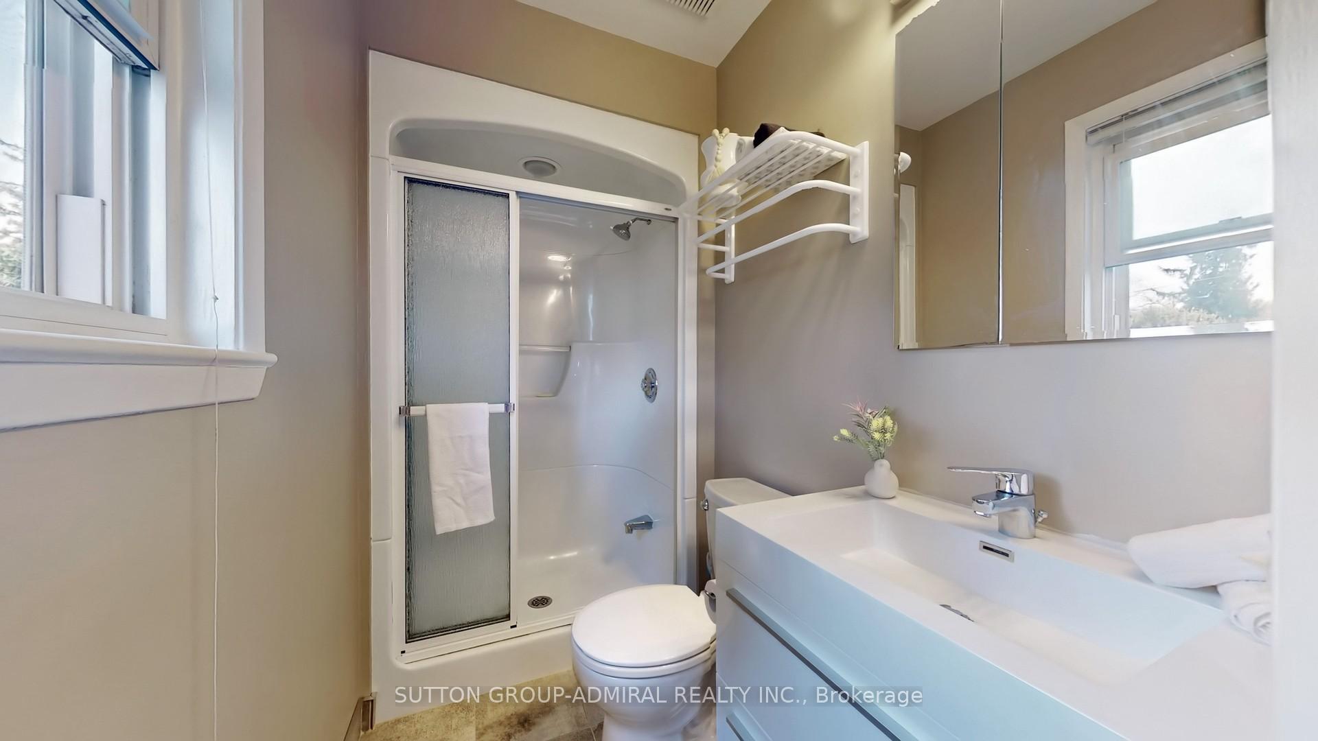 Photo 29 of 150 Bay Thorn Drive, Markham, Royal Orchard — HOMEH