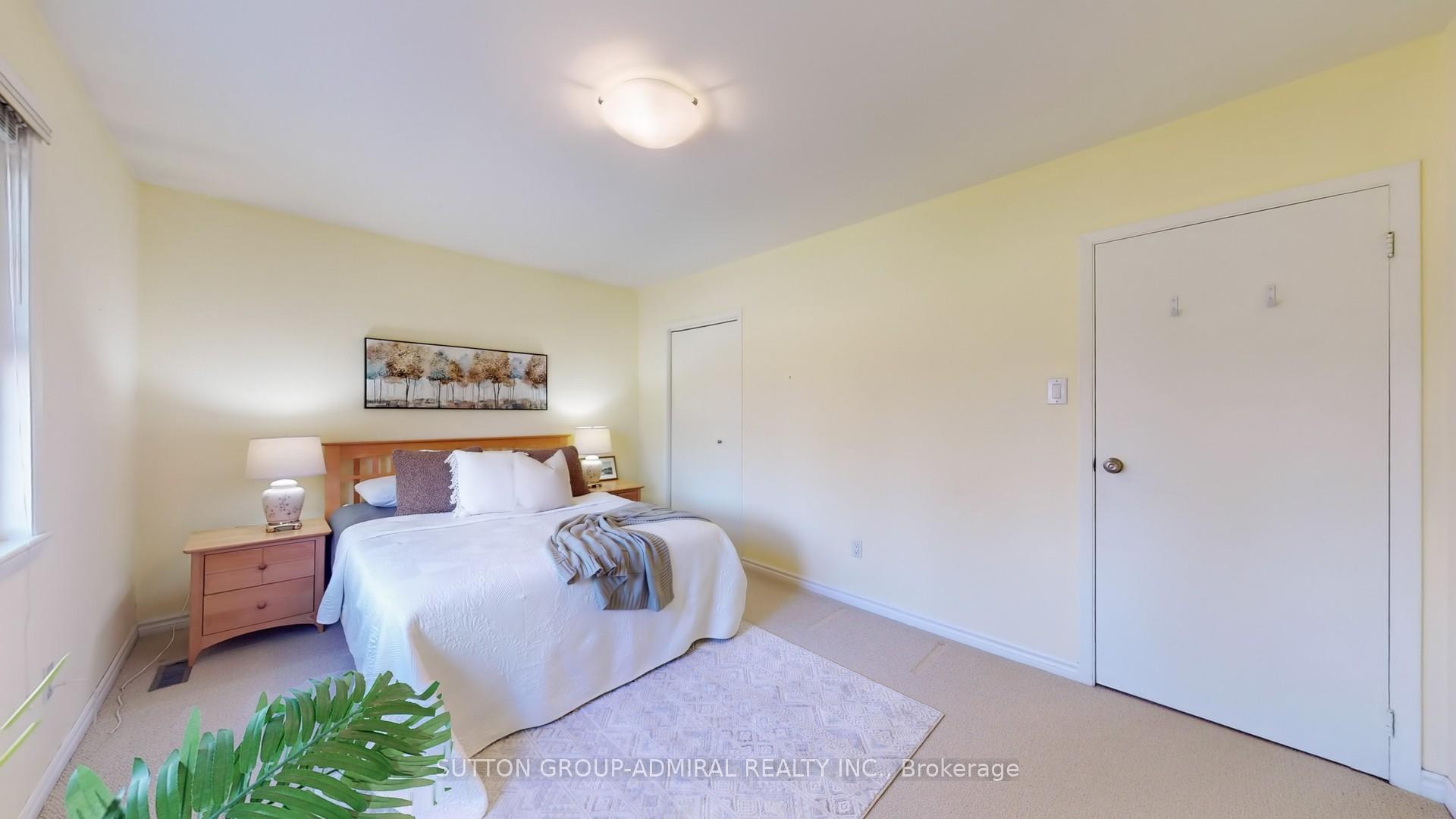 Photo 31 of 150 Bay Thorn Drive, Markham, Royal Orchard — HOMEH