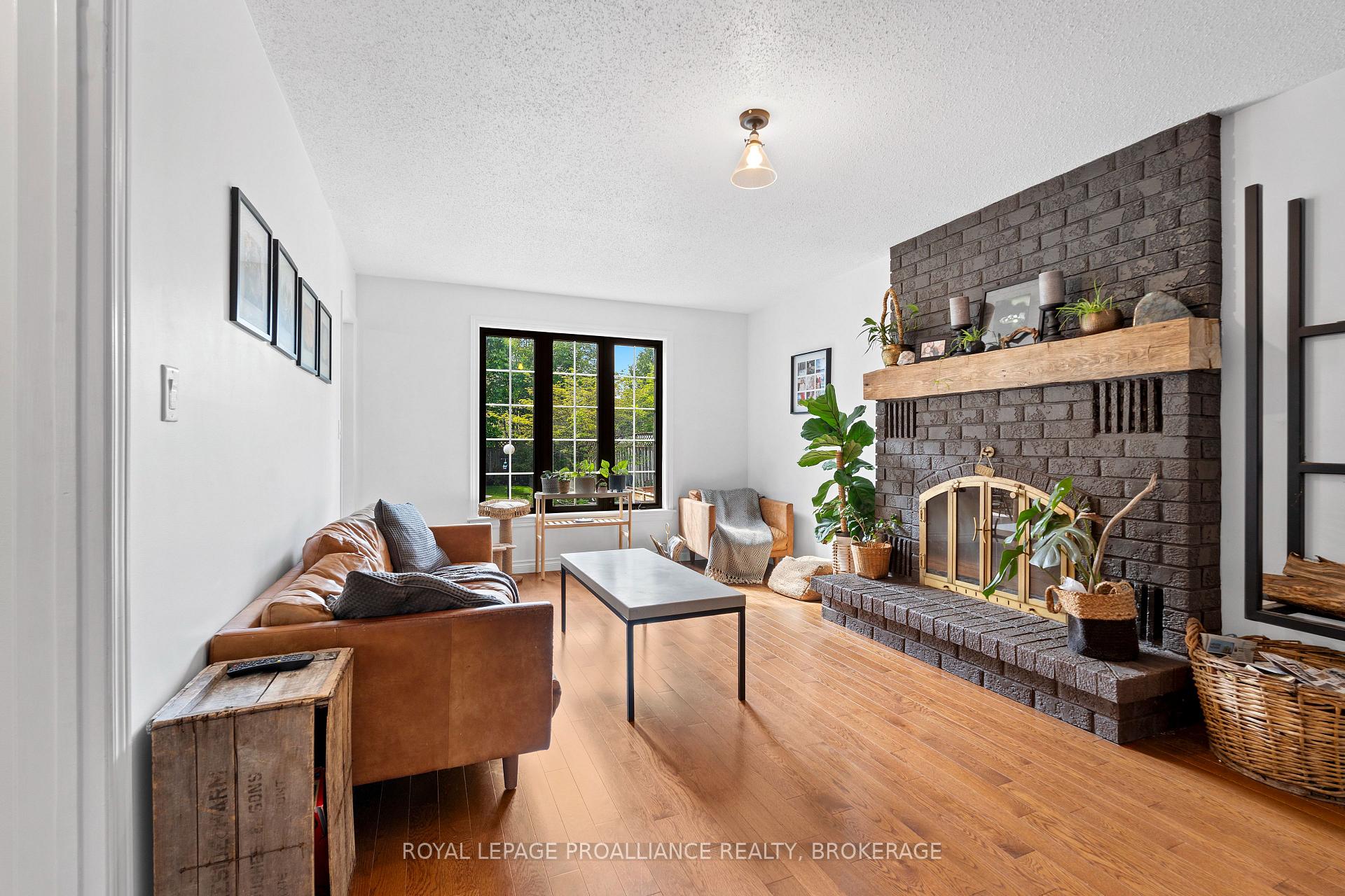 Photo 7 of 1186 Bentley Terrace, Kingston, North of Taylor-Kidd Blvd — HOMEH