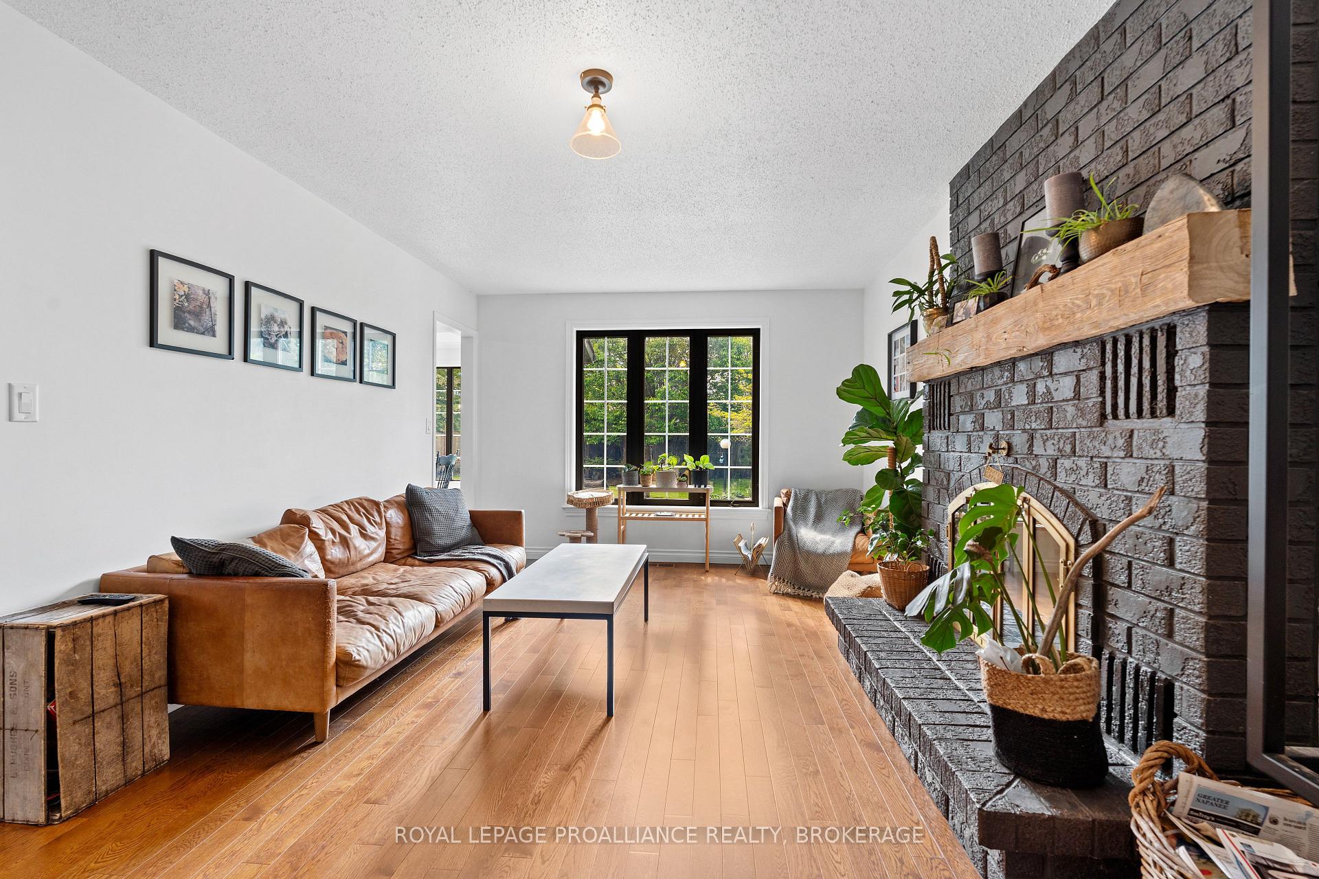Photo 8 of 1186 Bentley Terrace, Kingston, North of Taylor-Kidd Blvd — HOMEH
