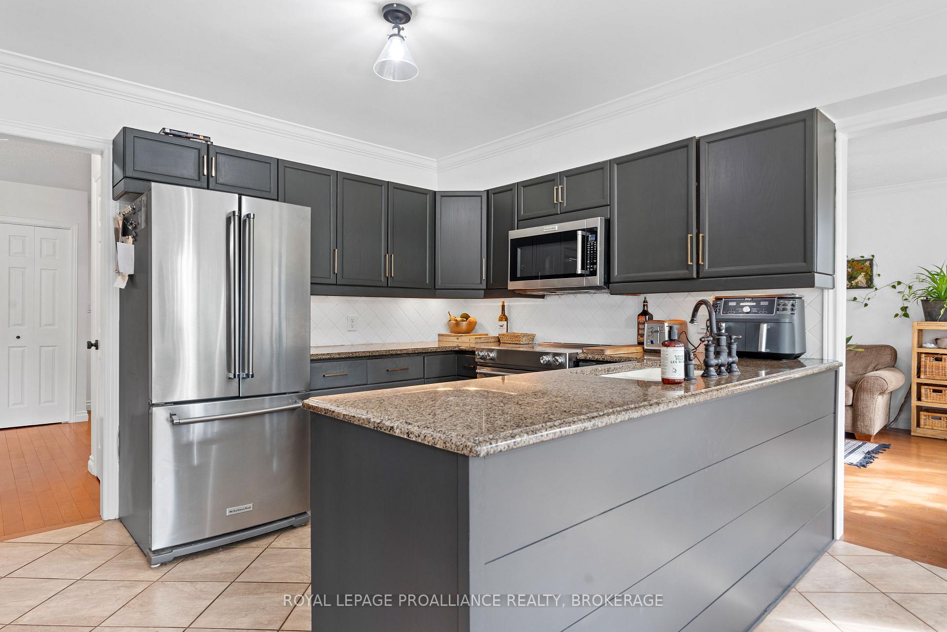 Photo 13 of 1186 Bentley Terrace, Kingston, North of Taylor-Kidd Blvd — HOMEH