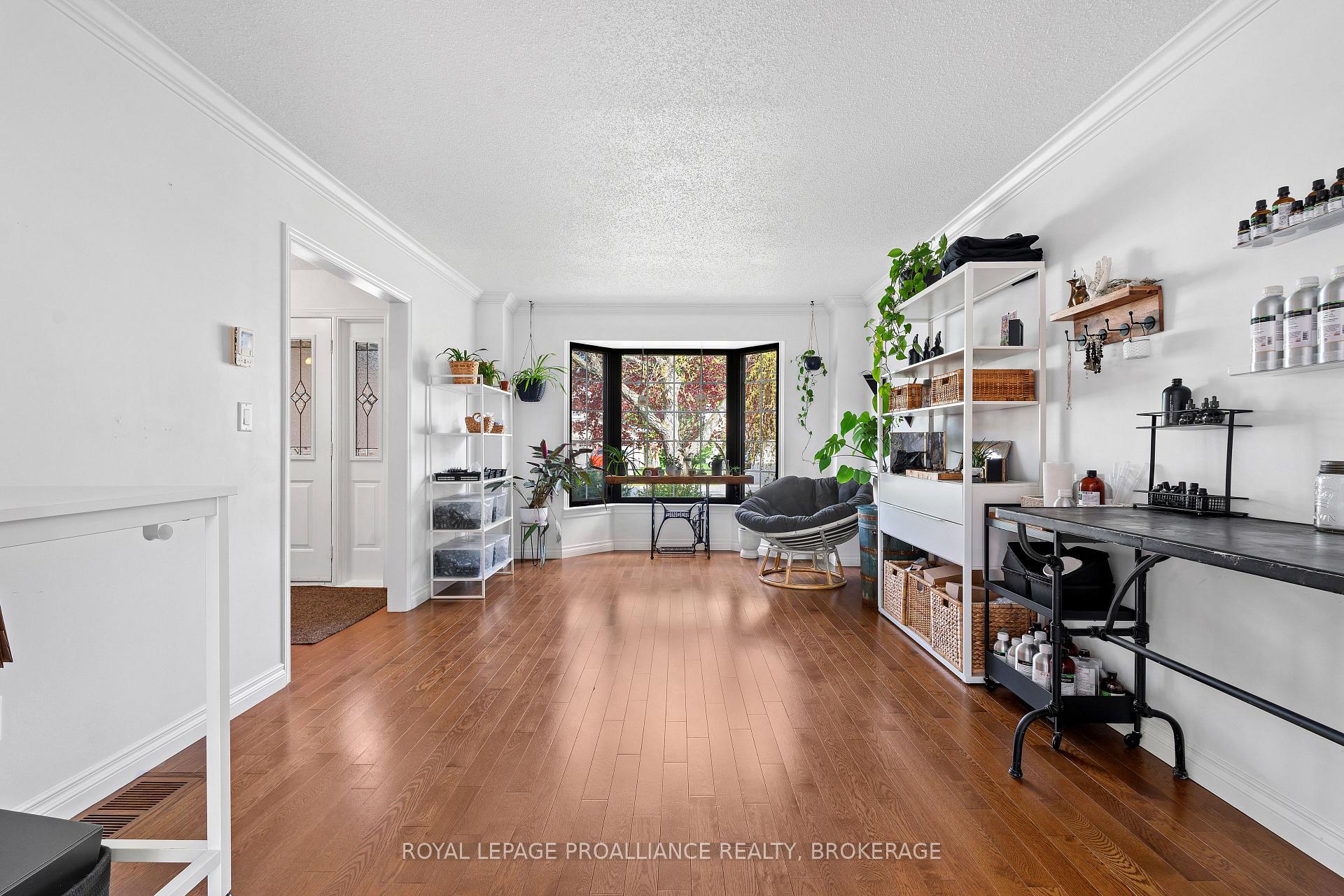 Photo 18 of 1186 Bentley Terrace, Kingston, North of Taylor-Kidd Blvd — HOMEH