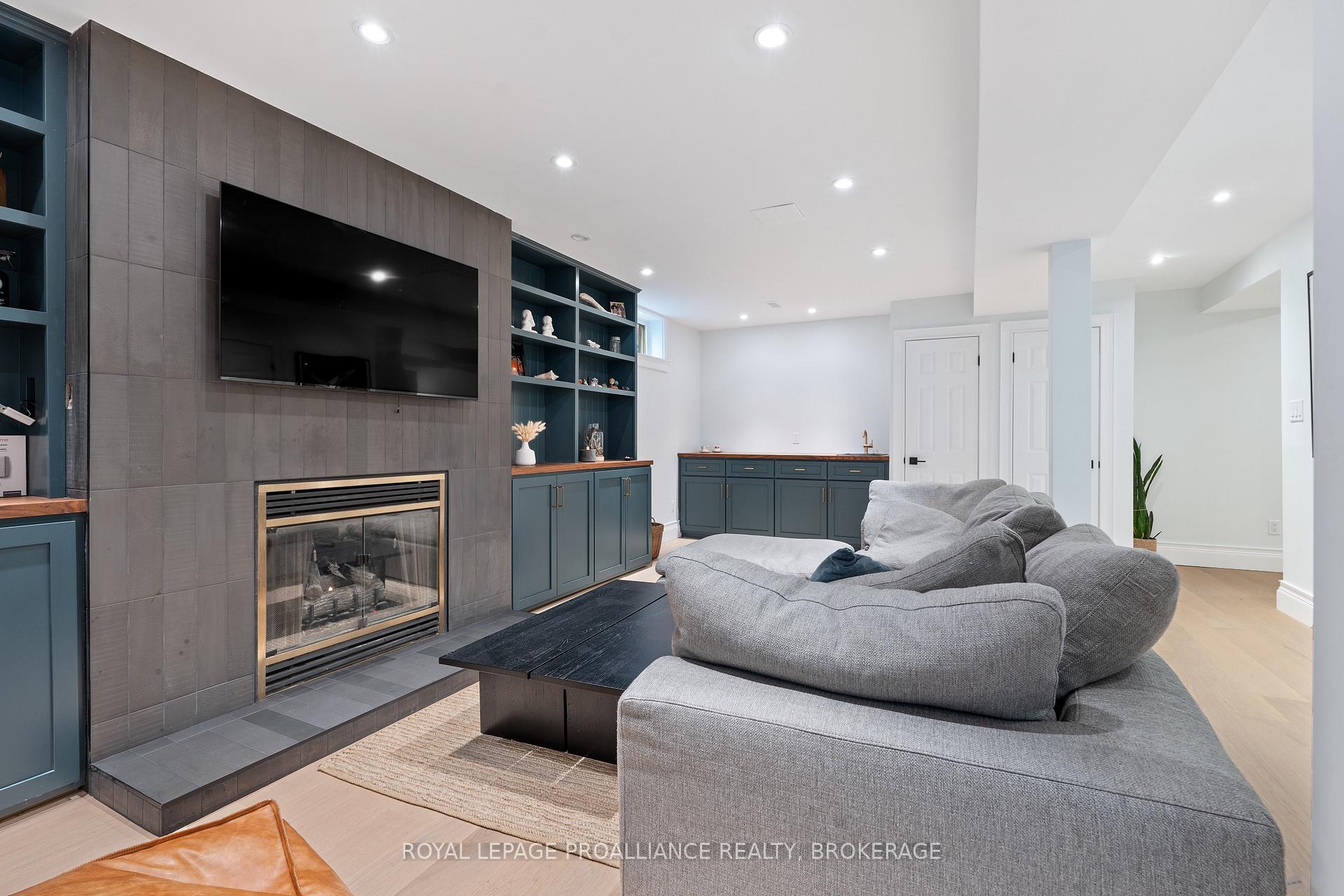 Photo 31 of 1186 Bentley Terrace, Kingston, North of Taylor-Kidd Blvd — HOMEH