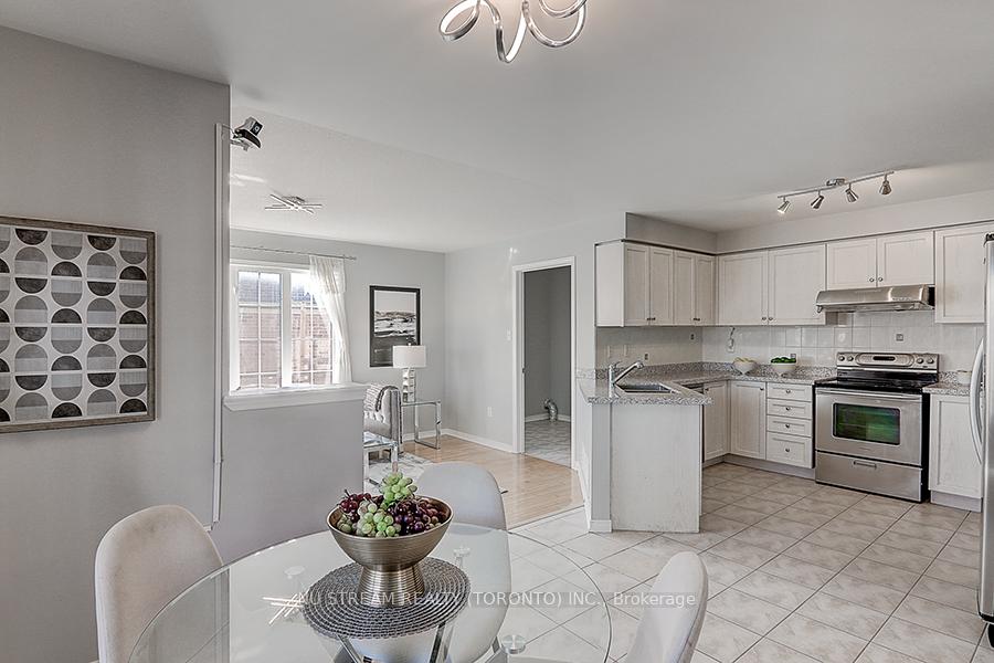 Photo 7 of 295 Mingay Avenue, Markham, Wismer — HOMEH