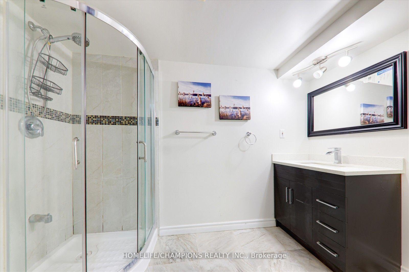 Photo 15 of 4 Croxley Green Drive, Markham, Milliken Mills West — HOMEH