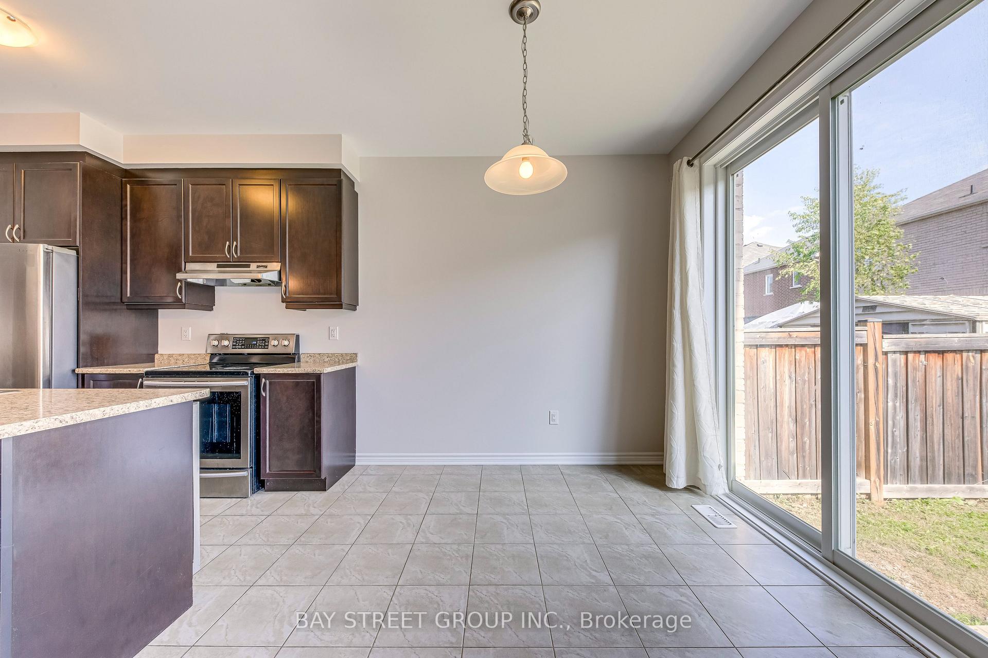 Photo 2 of Unit Upper, 342 English Mill Court, Milton, Ford — HOMEH