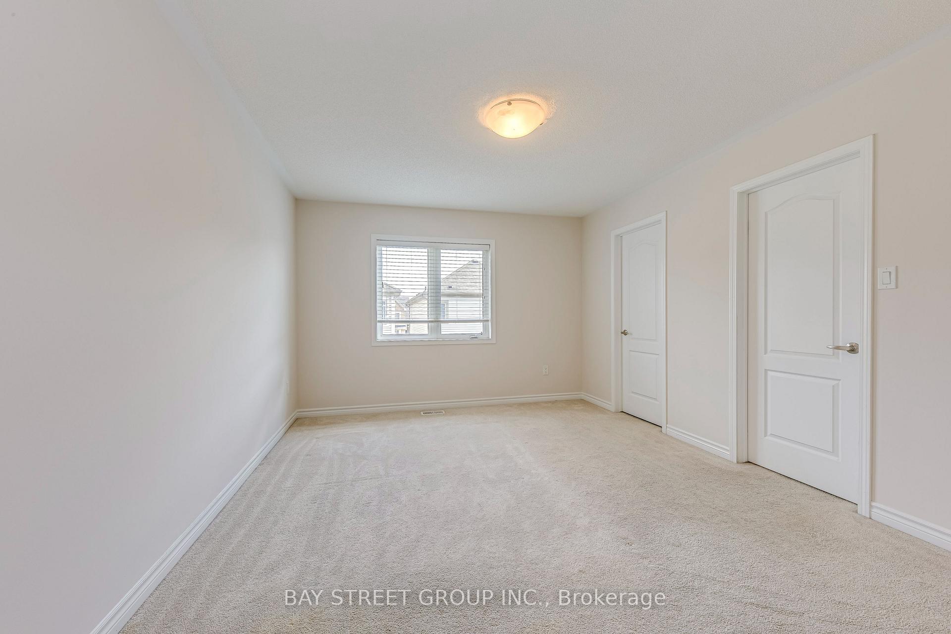 Photo 10 of Unit Upper, 342 English Mill Court, Milton, Ford — HOMEH