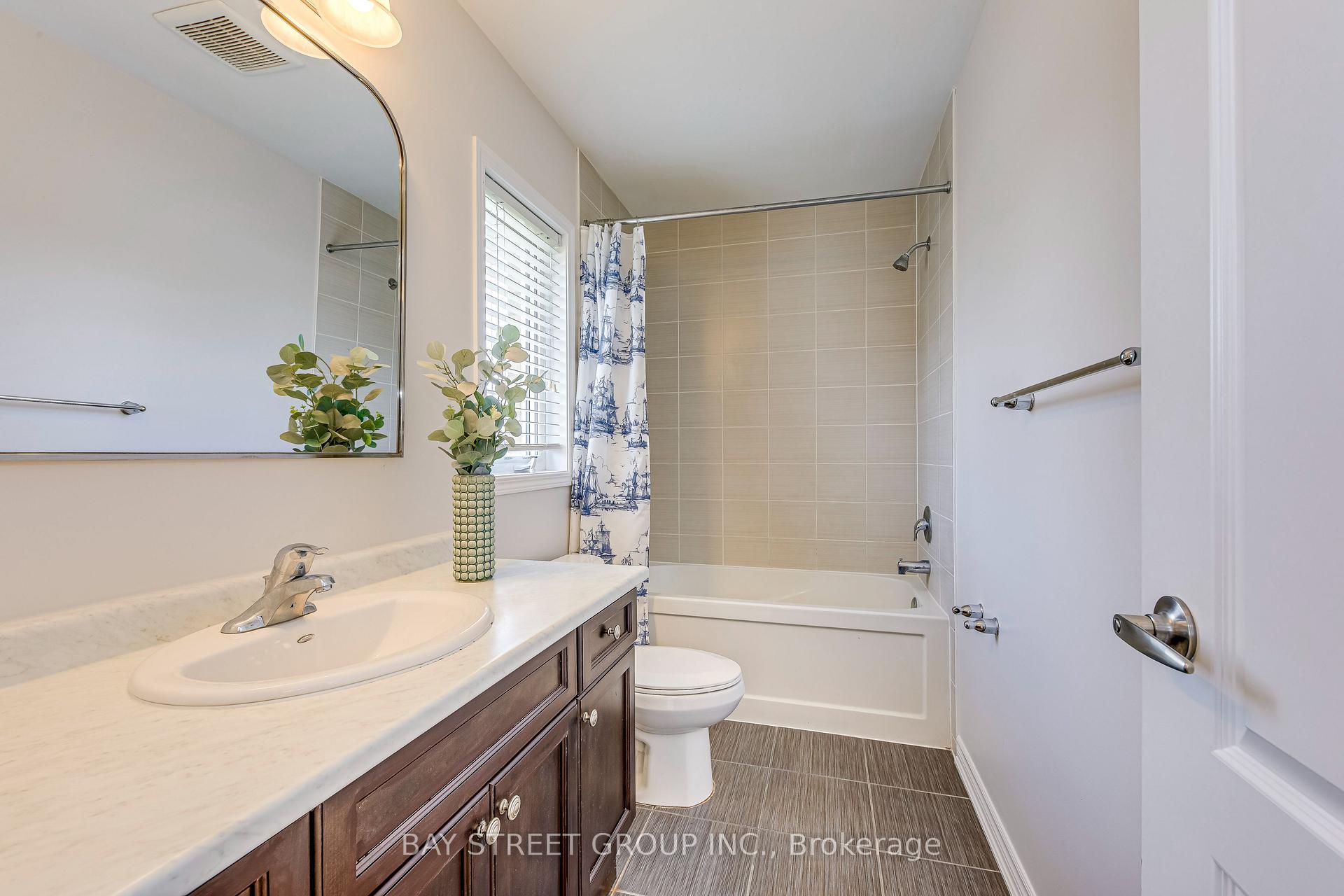 Photo 12 of Unit Upper, 342 English Mill Court, Milton, Ford — HOMEH