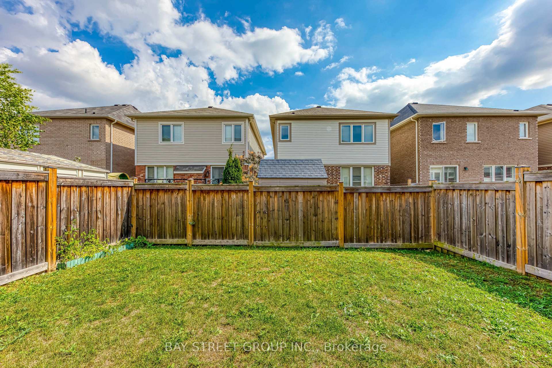 Photo 22 of Unit Upper, 342 English Mill Court, Milton, Ford — HOMEH