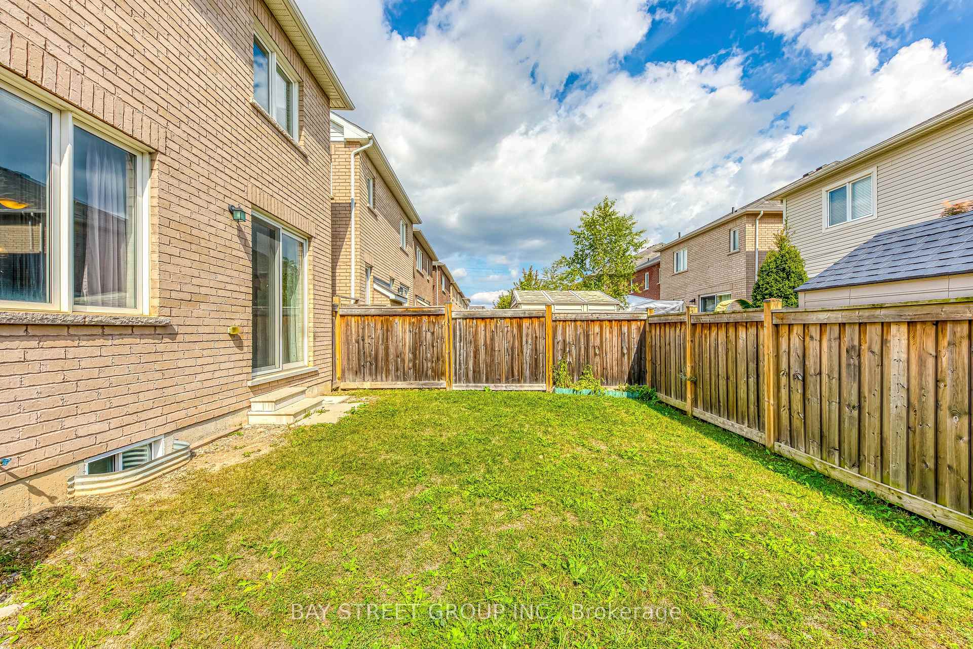 Photo 23 of Unit Upper, 342 English Mill Court, Milton, Ford — HOMEH